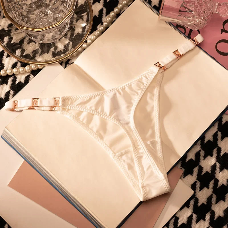 Seamless Sexy Thong Women Underwear Briefs Panties Zebra Flower Low Rise Luxury Metal Buckle G String Bikini Girls Female Panty