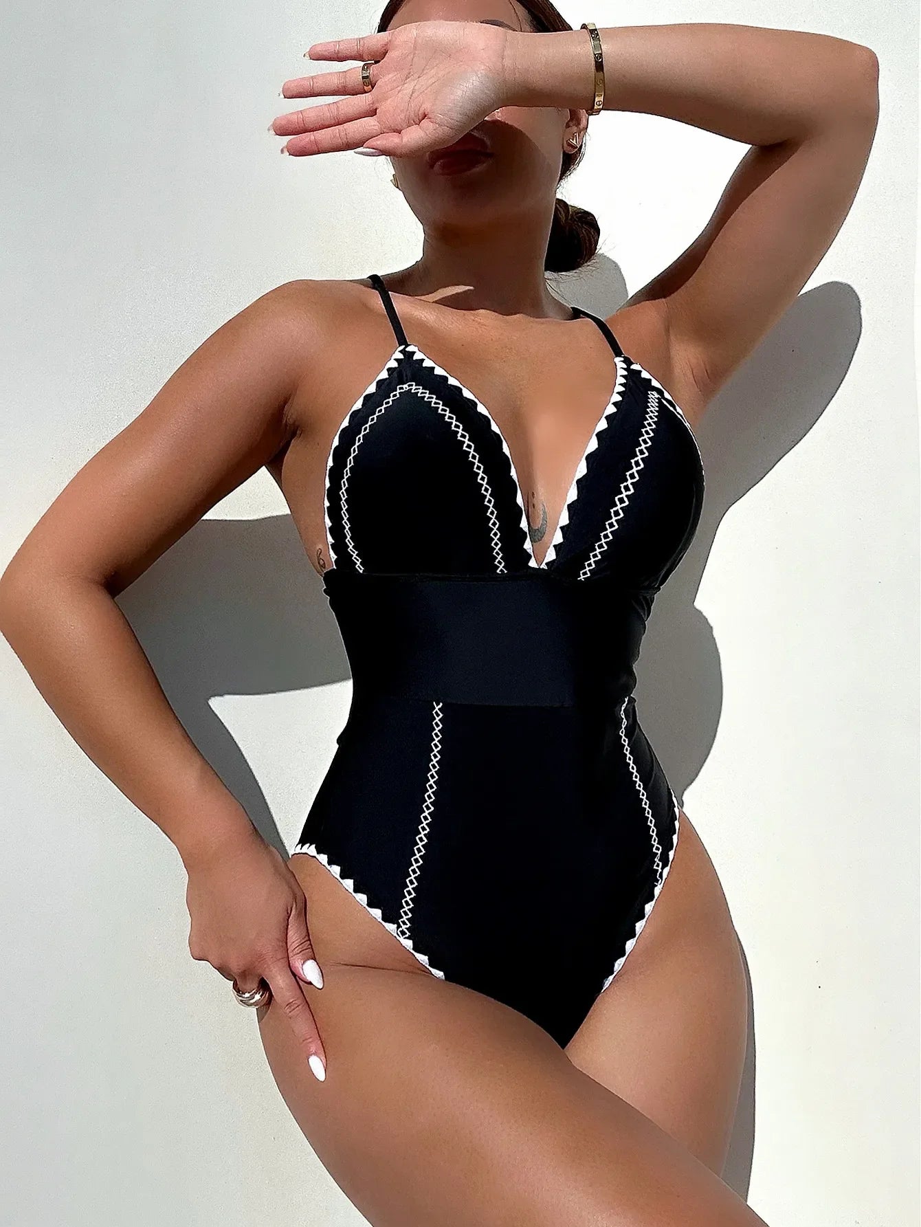 Black Knite One Piece Swimwear with Chest 2026 Women Patchwork V Neck Push Up Tummy Control Swimwear Beach Bathing Suit Monokini