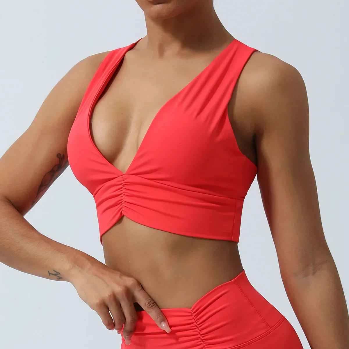 Female Cross Strap Sports Vest Bras For Women Bra High Strength Gym Underwear Sexy With Pad Bra Push Up Tops Workout Lingerie