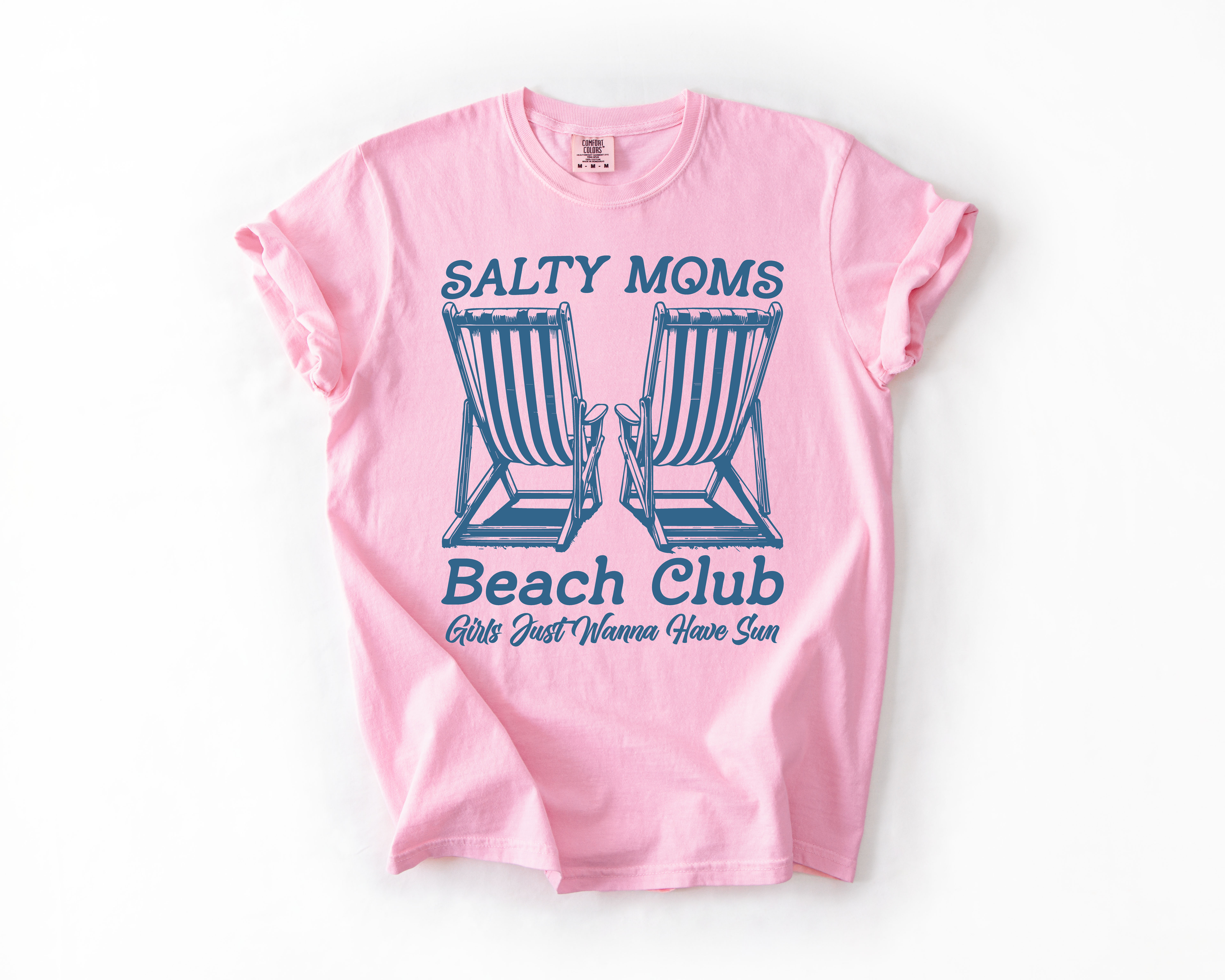 Salty Moms Beach Day Adventure Sunshine Travel Vacation Seaside Memories Comfort Colors Tee