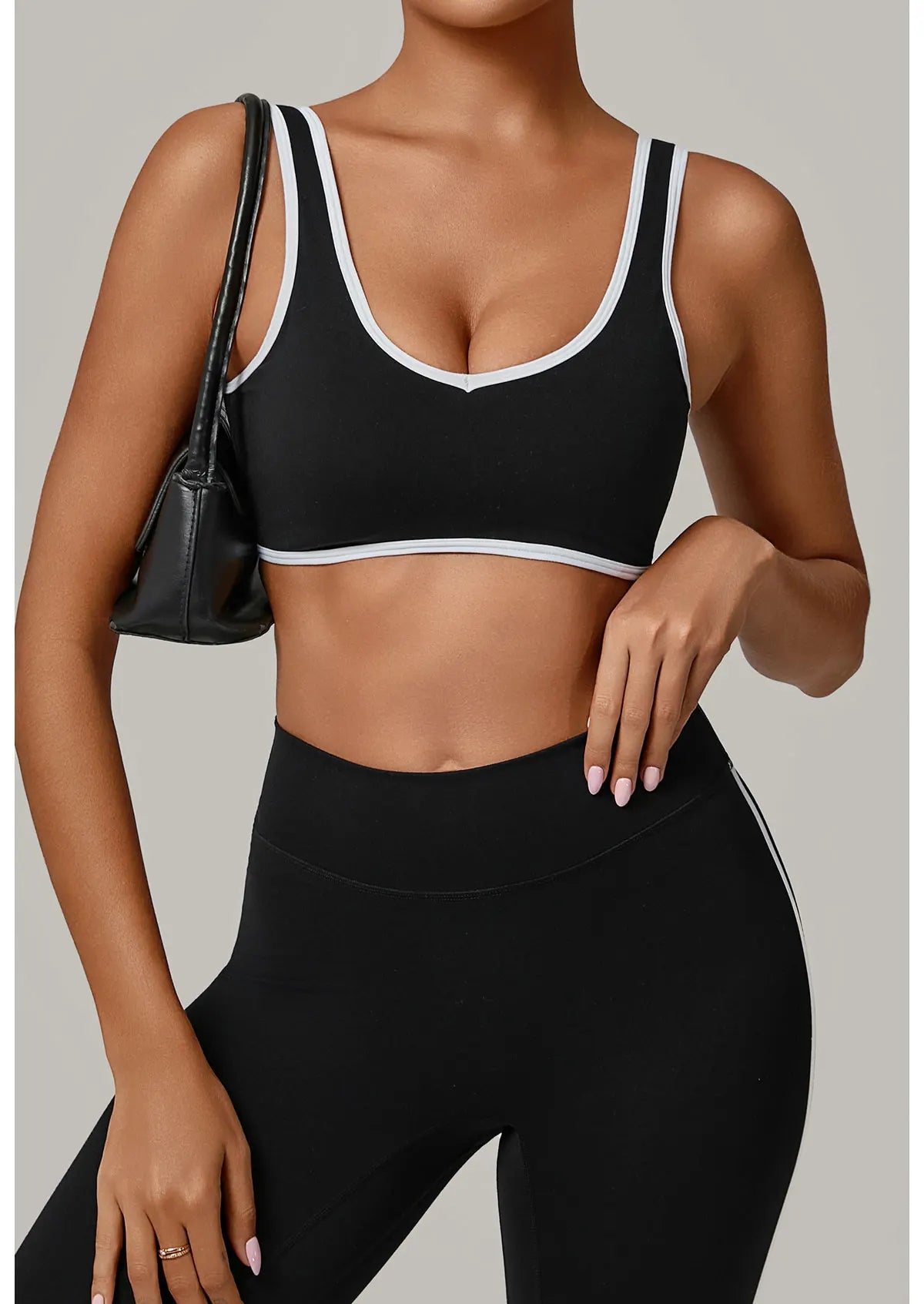 Breathable Sports Underwear Anti-Sweat Fitness Top Women Yoga Bra Shockproof Crop Top Push Up Running Sport Bra Gym Workout Top
