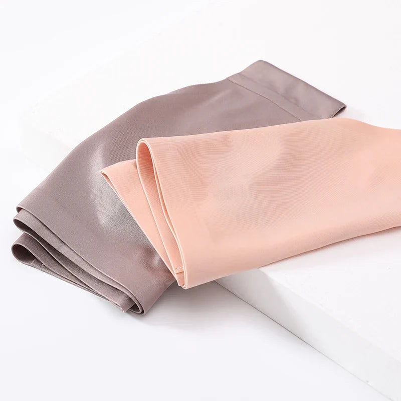 Ice Silk Thong Sexy Women Panties Seamless G String Briefs T Back for Girls Underwear Temptation Ladies Underpants Size M-XXL