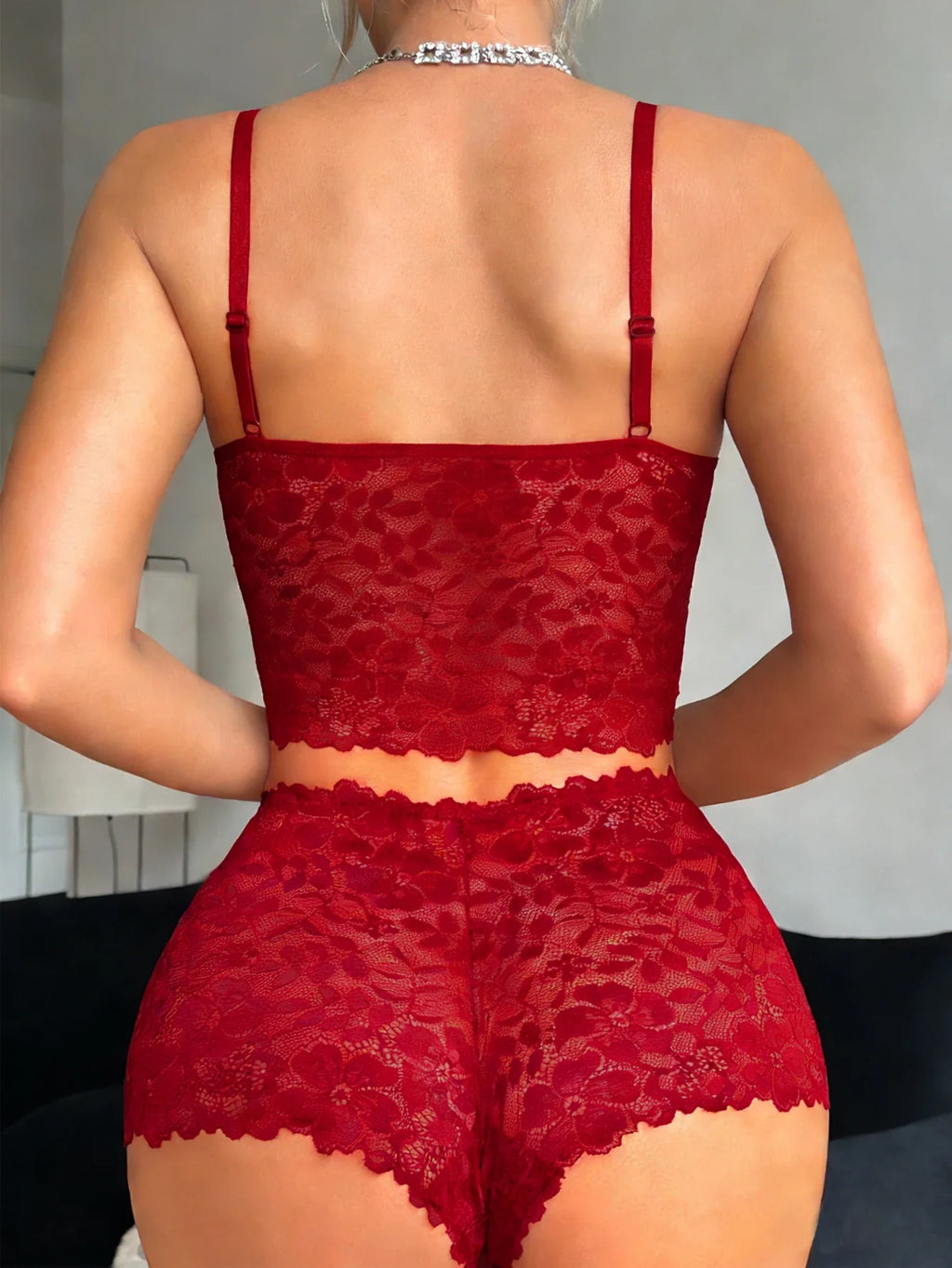 Hot sexy lingerie set Women's Wireless camisole sexy Bras Elegant floral lace sheer bra Cutout lace breathable Women's Panties