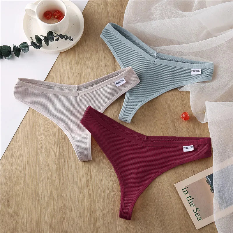 4Pcs/set Cotton Thongs Women Low-Rise Bikini Underwear M-XL Comfortable G-string Female Fruit Embroidery T-Back Panties Lingerie