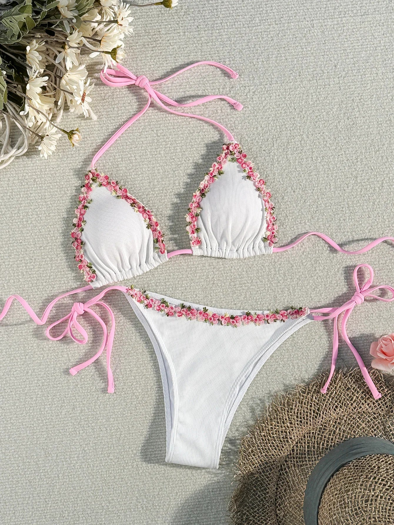 Sexy 3D Floral Bikini Set 2025 Women White Pink Contrast Push Up Bra Tie Side Thong Swimsuit Beach Bathing Suit Micro Swimwear