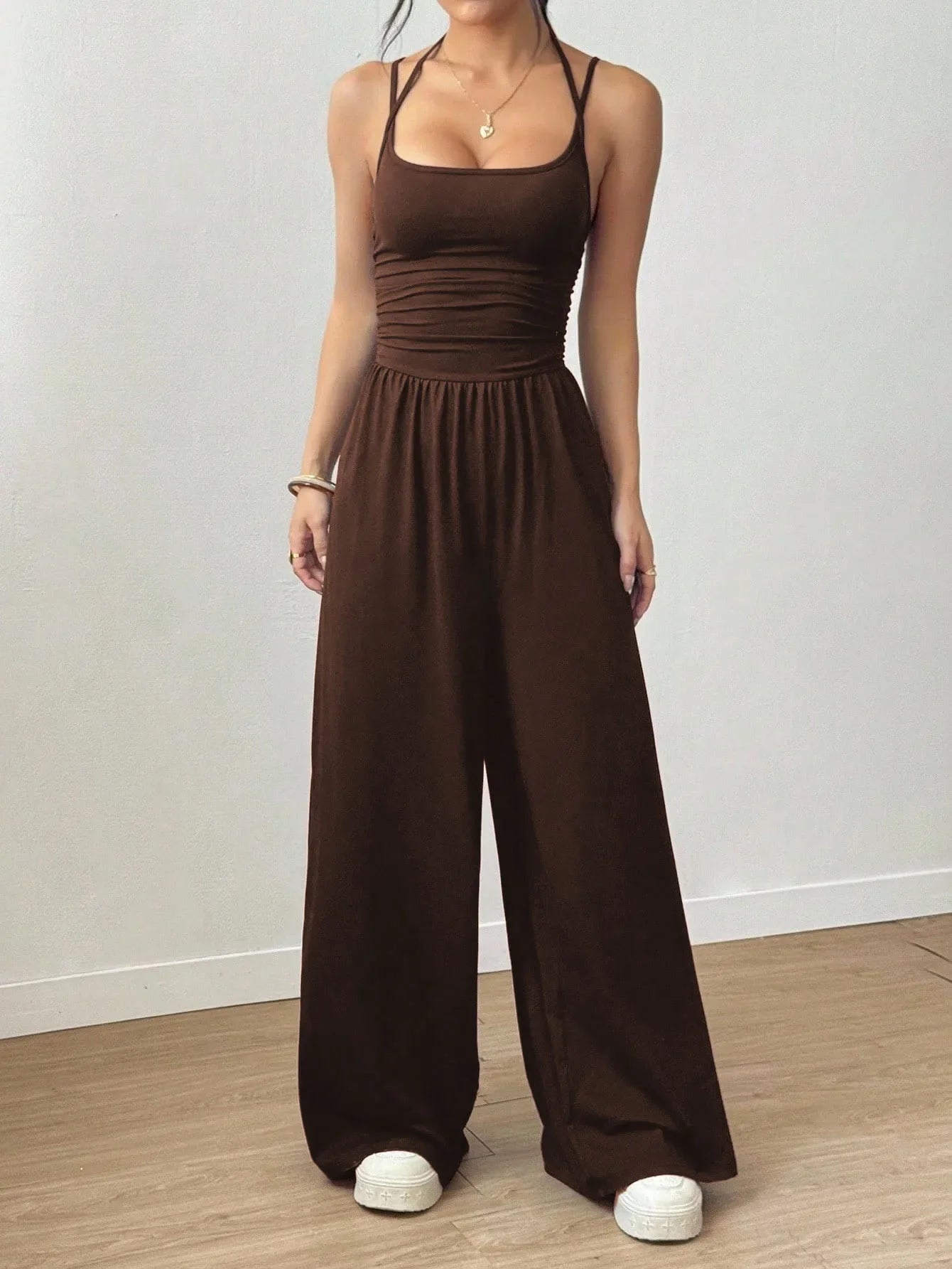 Women's Casual Solid Color Pleating Loose Straight Jumpsuit A-line Backless Halter Neck Slim Cami Jumpsuit Streetwear 2025