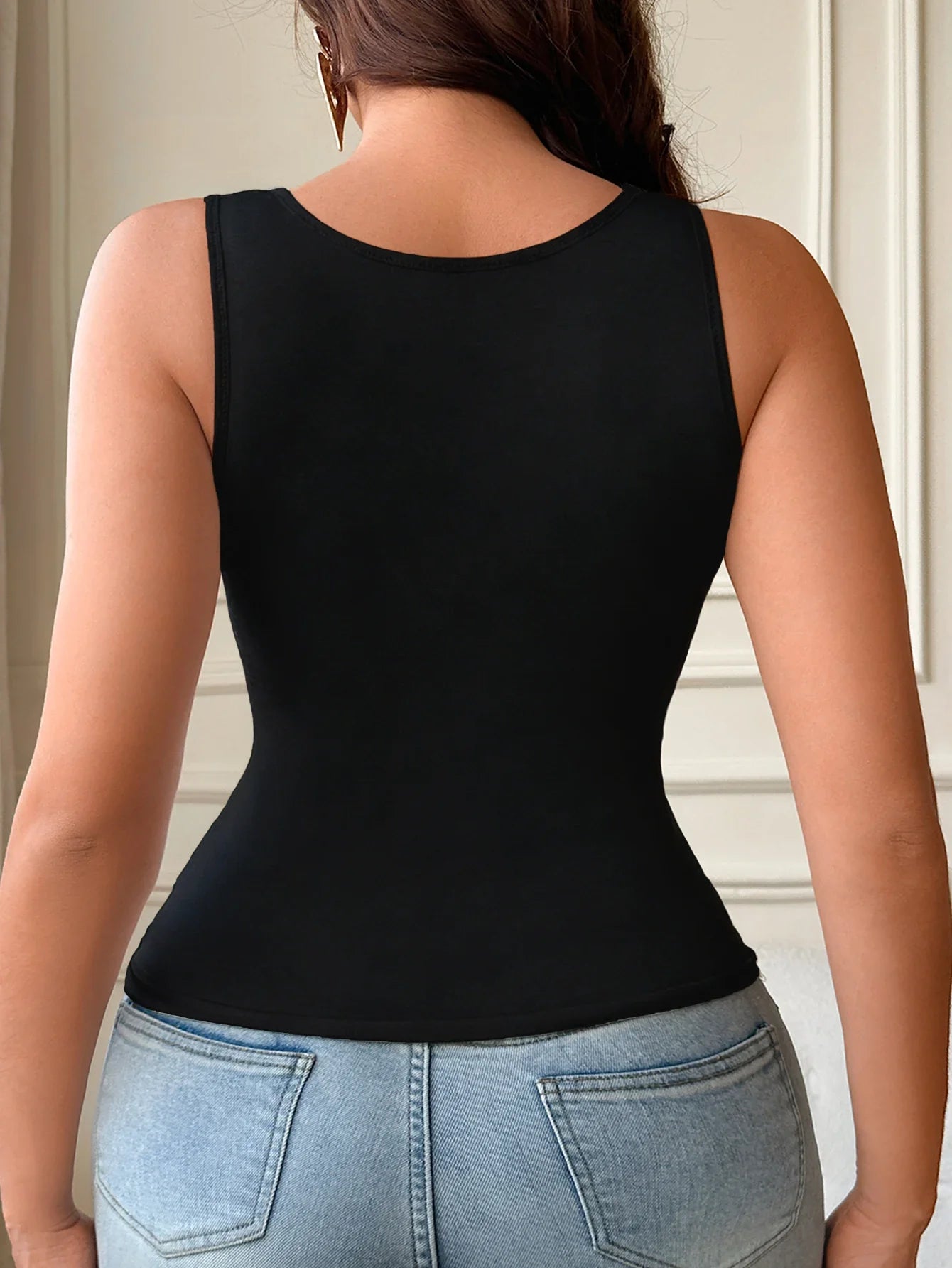 Base Layer Women's Sleeveless Tank Top Underwear Elegant Floral Lace Neckline Camisole Sexy Tops Women