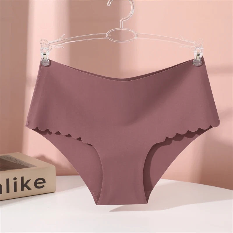 Seamless Women Briefs S-XXL Wave Edge V-shaped Underwear Panties Ice Silk Underwear For Women Low Waist Briefs One Piece Panty