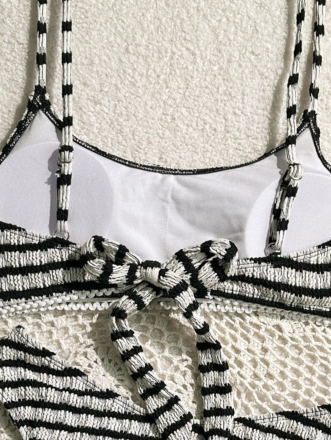 Sexy Black Striped Bikinis 2025 Women Halter Pleate Push Up Micro Swimsuit Brazilian Beach Bathing Suit Holiday Thong Swimwear