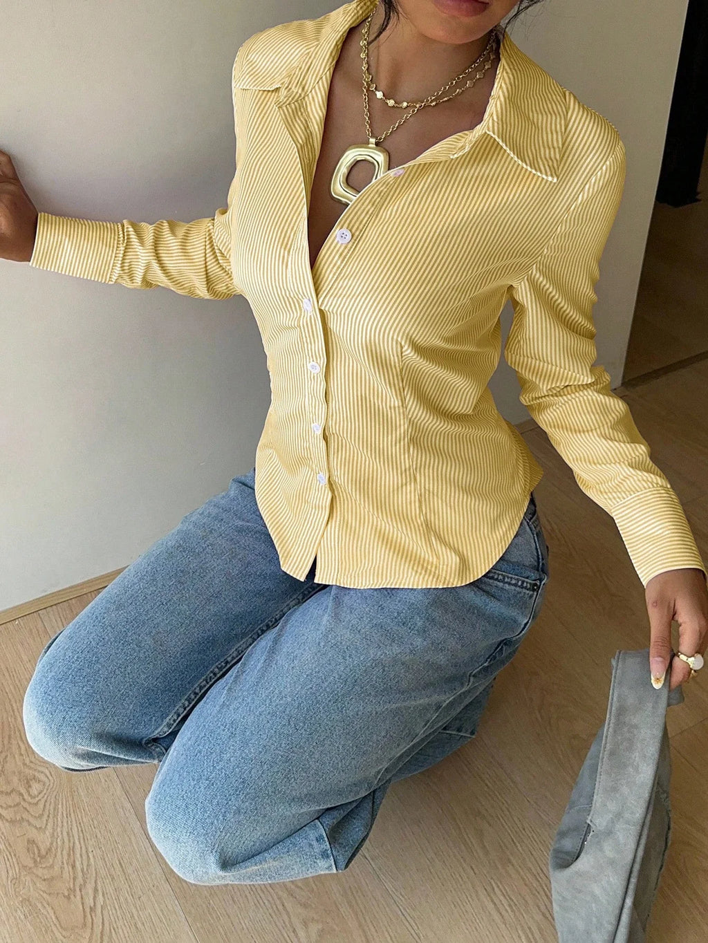 Women's Elegant Back Tie Design Long Sleeve Shirt Office Lady Slim Fit Stripe Turn-down Collar Blouse Spring Fall
