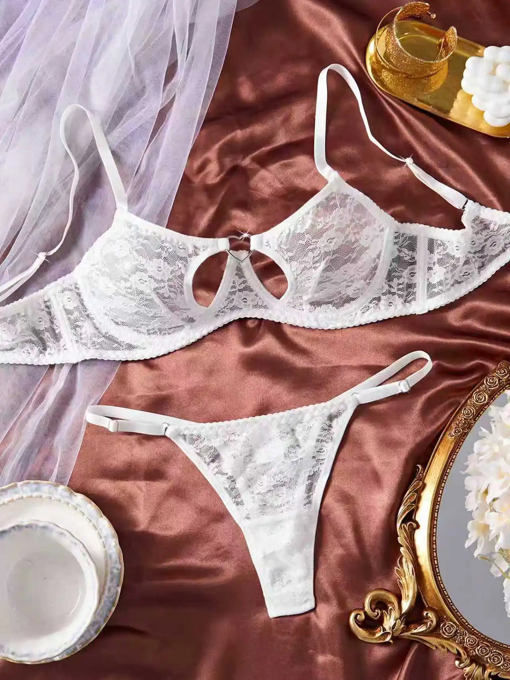Elegant Design Bra And Panties Set with Unique Heart Buckle Comfortable Fashion Underwear Suitable for All Occasions