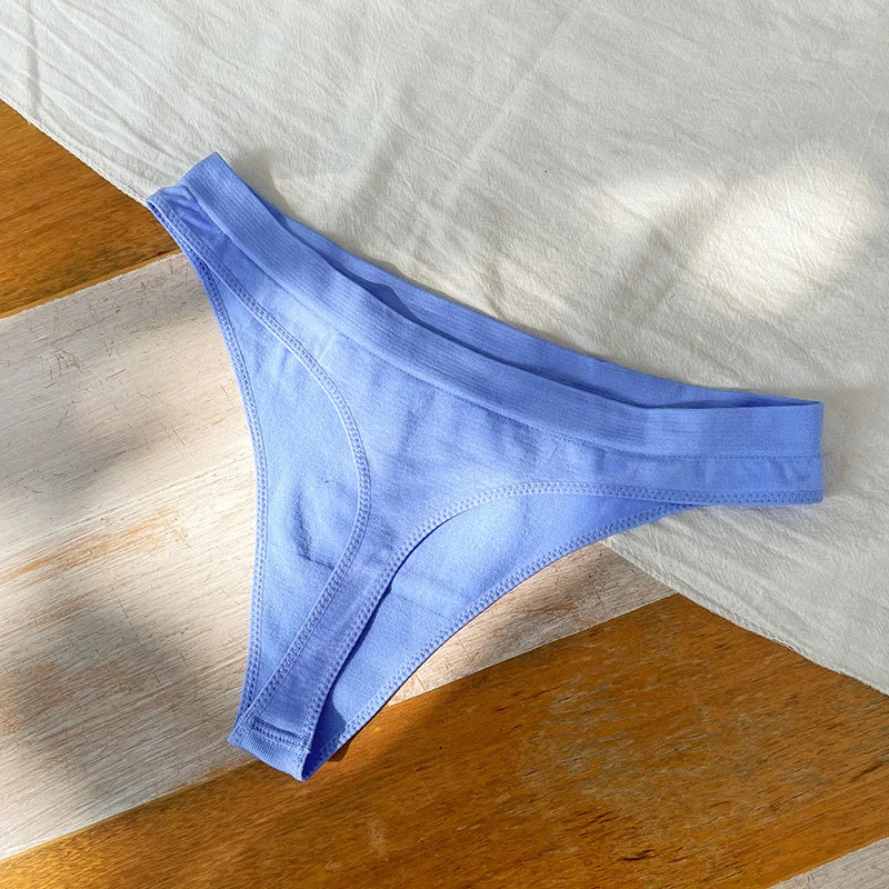 Low Waist Sexy Thong Women Panties G String Seamless Panties Underwear Sports Candy Color Yoga Girls Briefs Femlae Lingerie