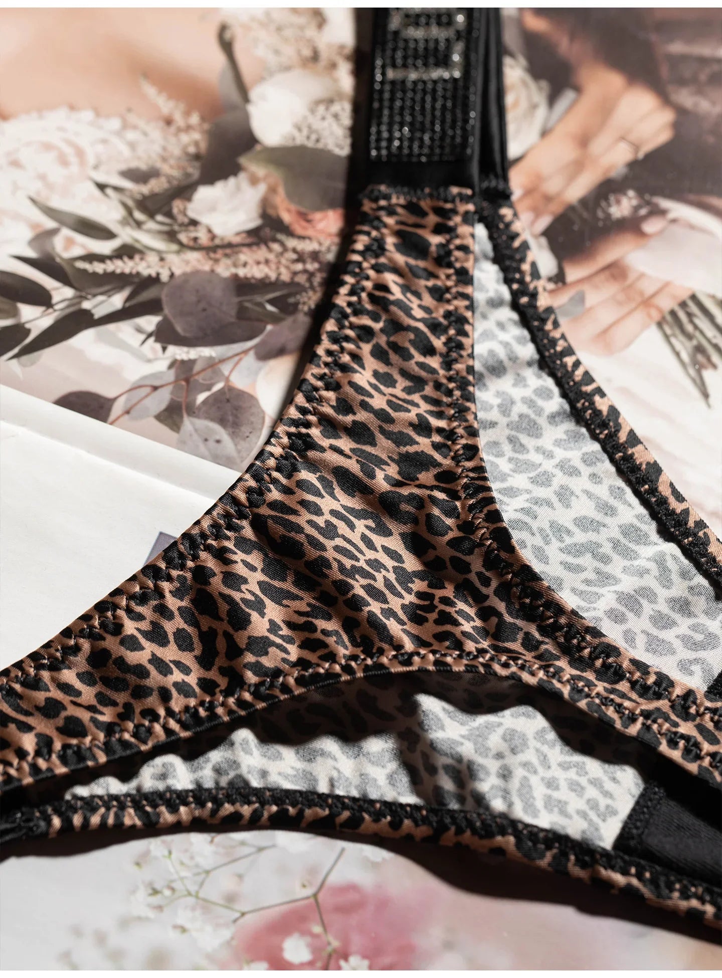 Letter Sexy Panties Women Thongs Rhinestones Diamonds G-string Sports Thong Low Waist Shorts Briefs T-back Fitness S-XL
