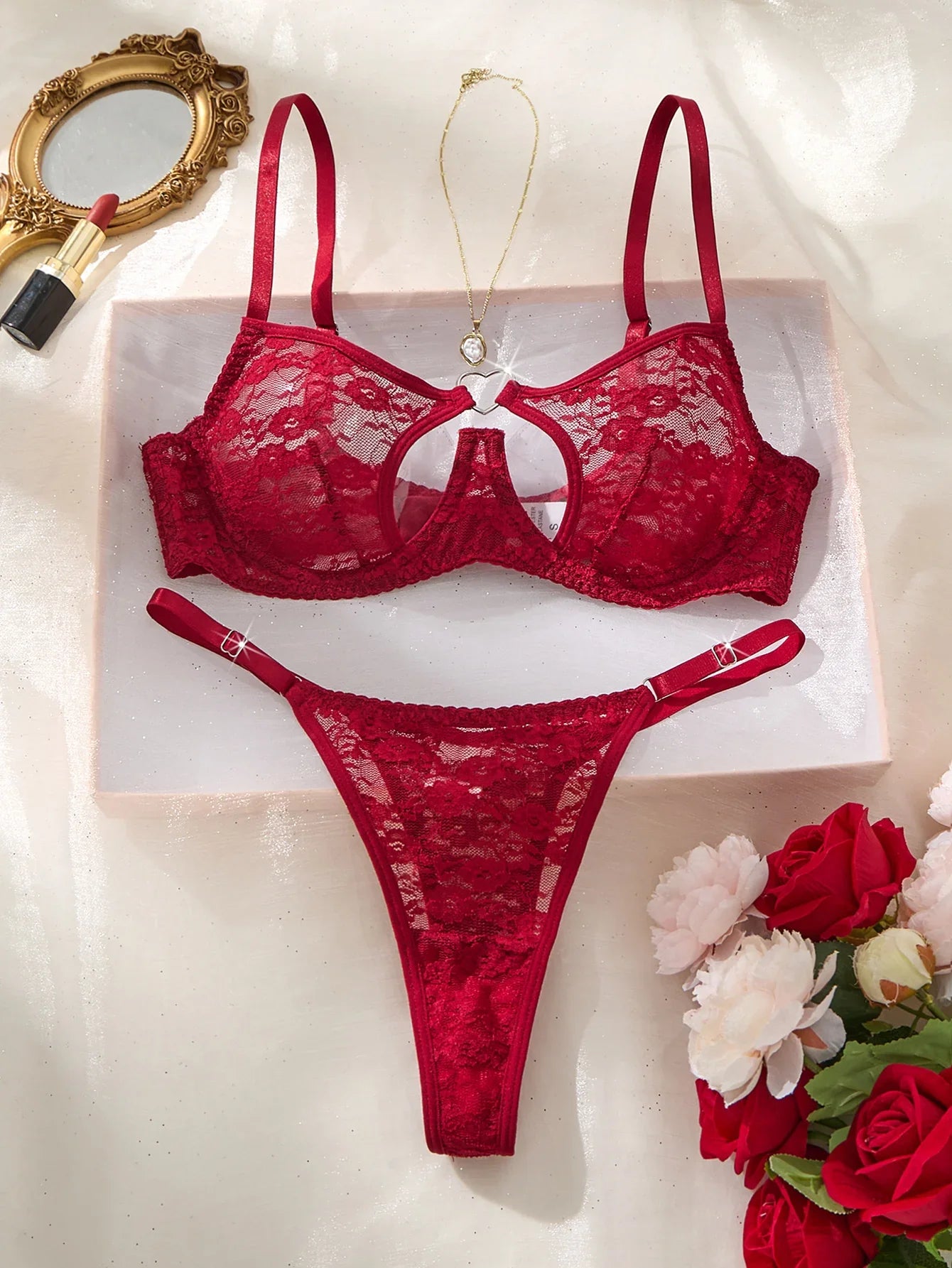 Elegant Design Bra And Panties Set with Unique Heart Buckle Comfortable Fashion Underwear Suitable for All Occasions