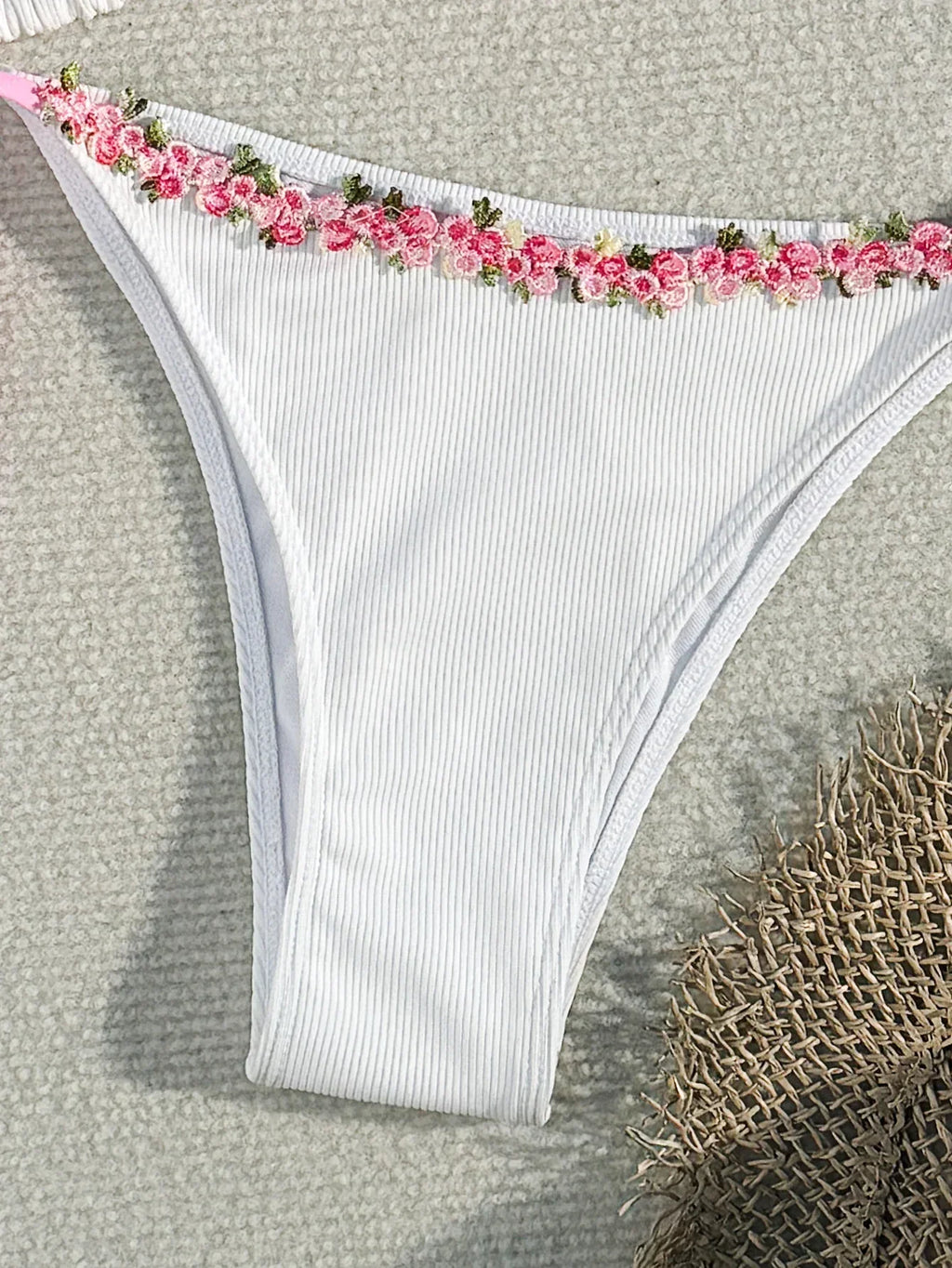 Sexy 3D Floral Bikini Set 2025 Women White Pink Contrast Push Up Bra Tie Side Thong Swimsuit Beach Bathing Suit Micro Swimwear