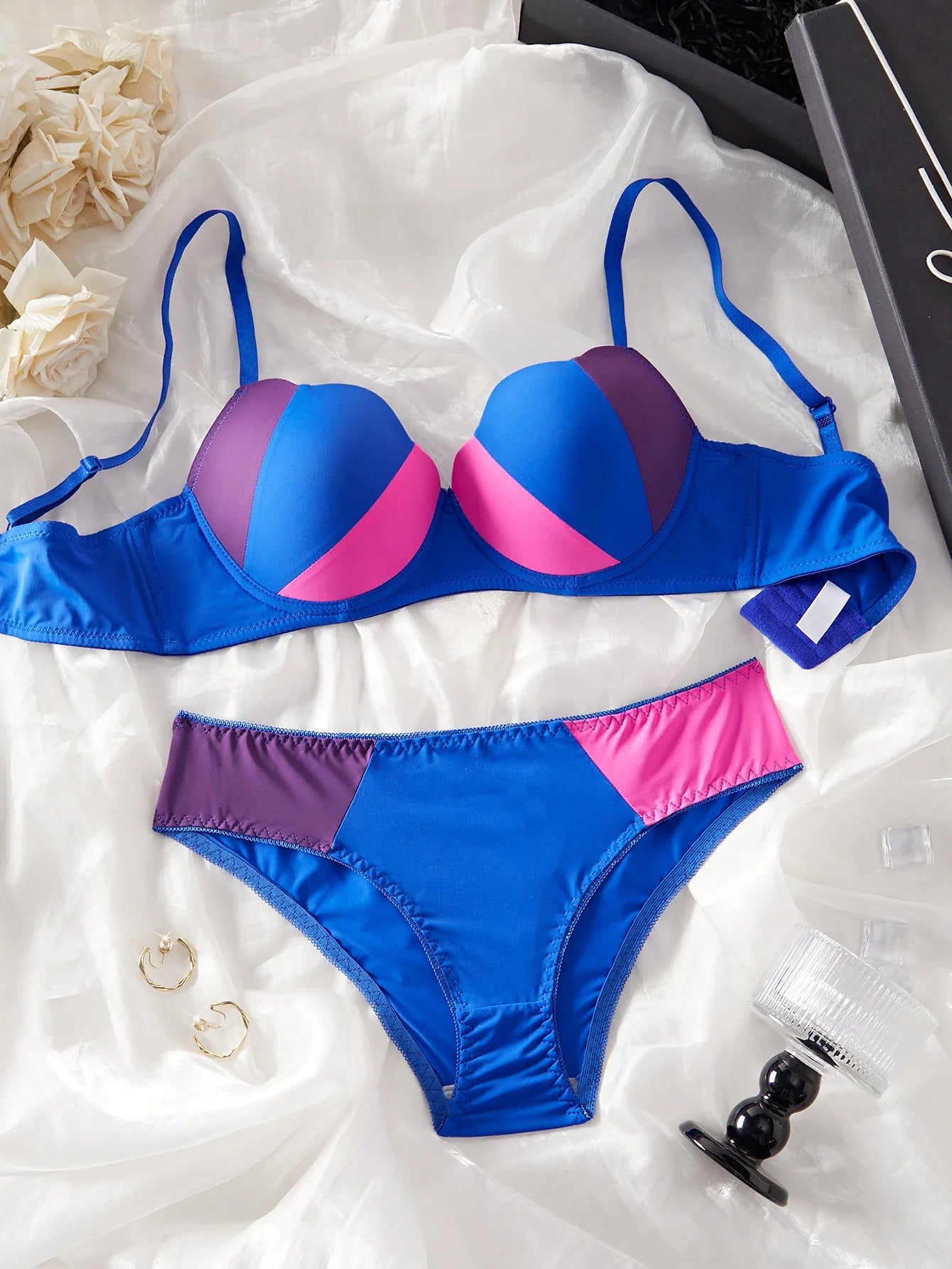 Single-Piece Color-Blocked Sexy Beach Swimwear Set with Underwire Push-Up Bra and Panties, Comfortable Shell Cup Design Lingerie, Stretchy Breathable Panties