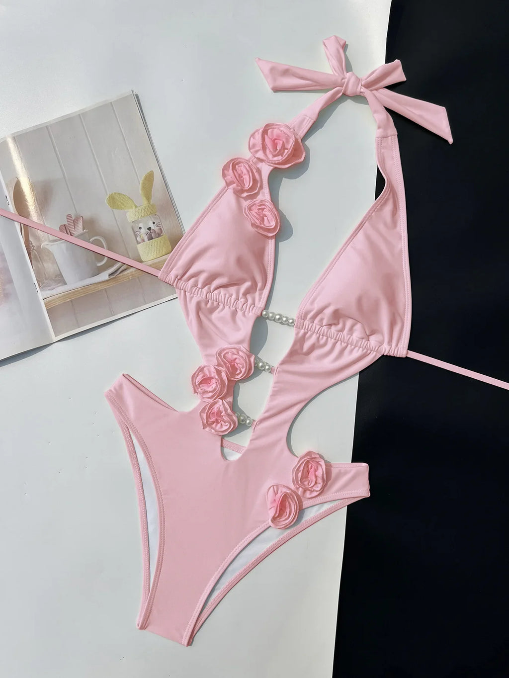 Sexy Pearls 3D Flower Deigner One Piece Swimsuit 2026 Women Beige Hollow Out Bandage Backless Bathing Suit Swimwear Monokini