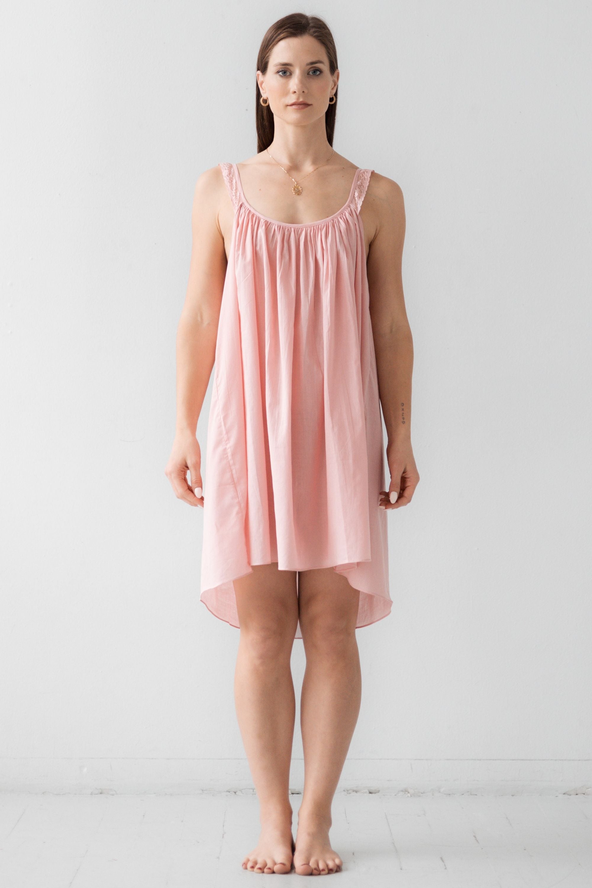 Suzannita Sleeveless Gown