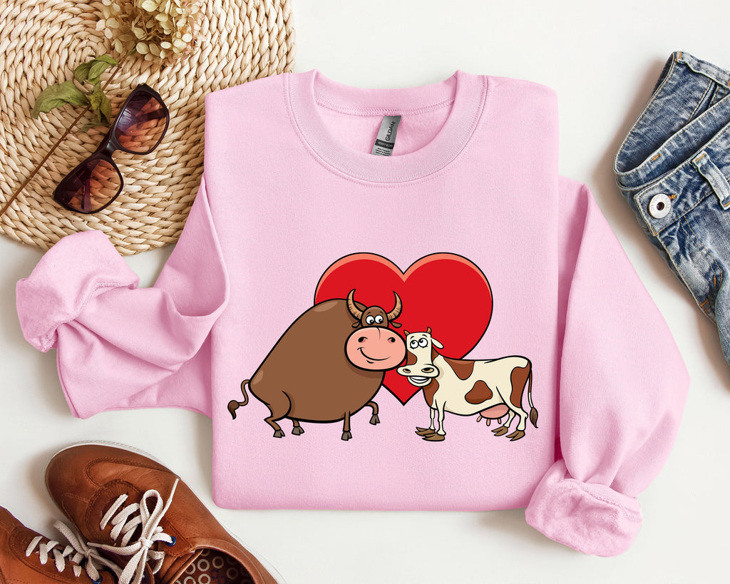 Retro Cow Lovers Vintage Valentine's Day Theme For Cow Enthusiasts And Humor Fans Sweatshirt
