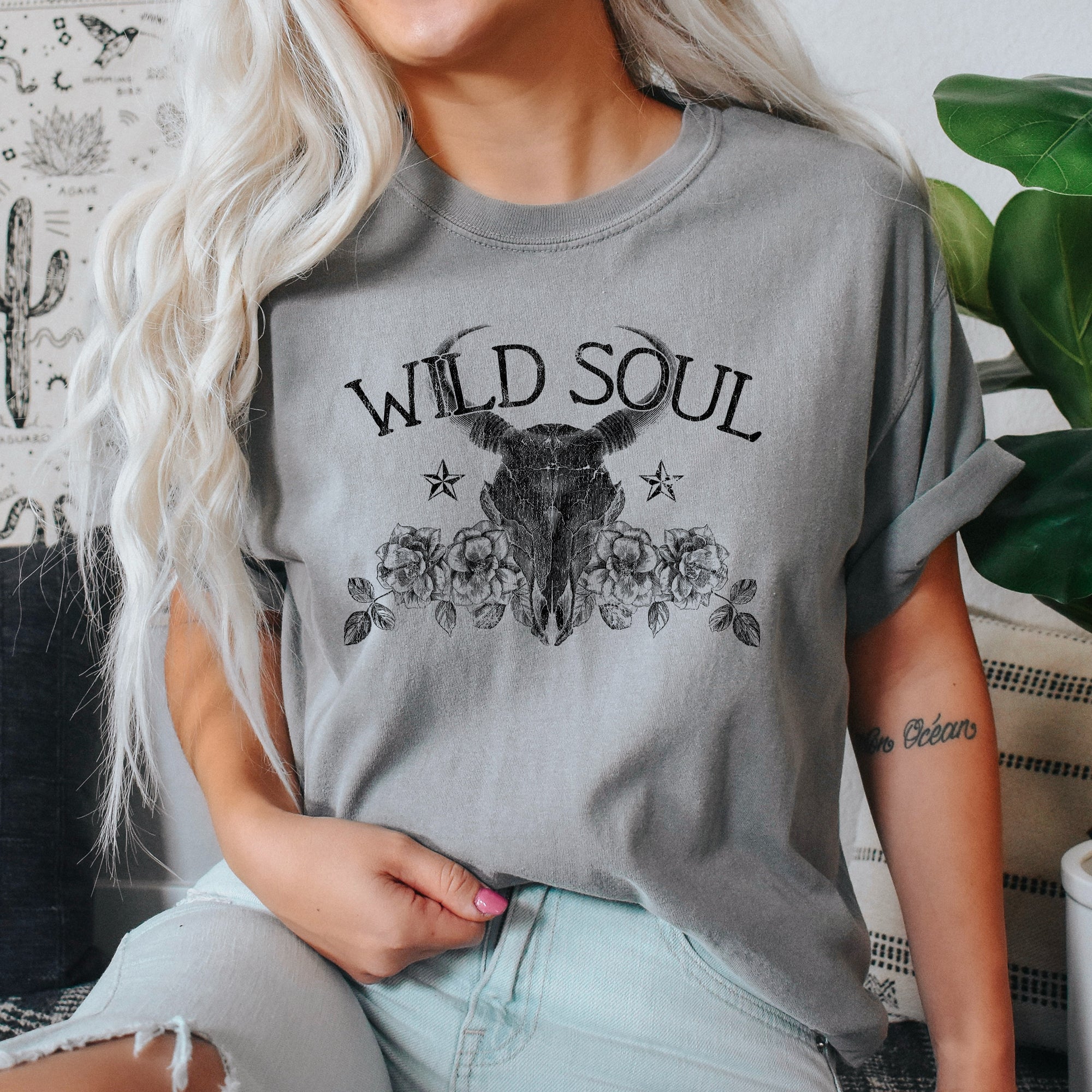 Wild Soul Cowboy Skull Roses Country Cowgirl Western Spirit Vintage Comfort Colors Tee