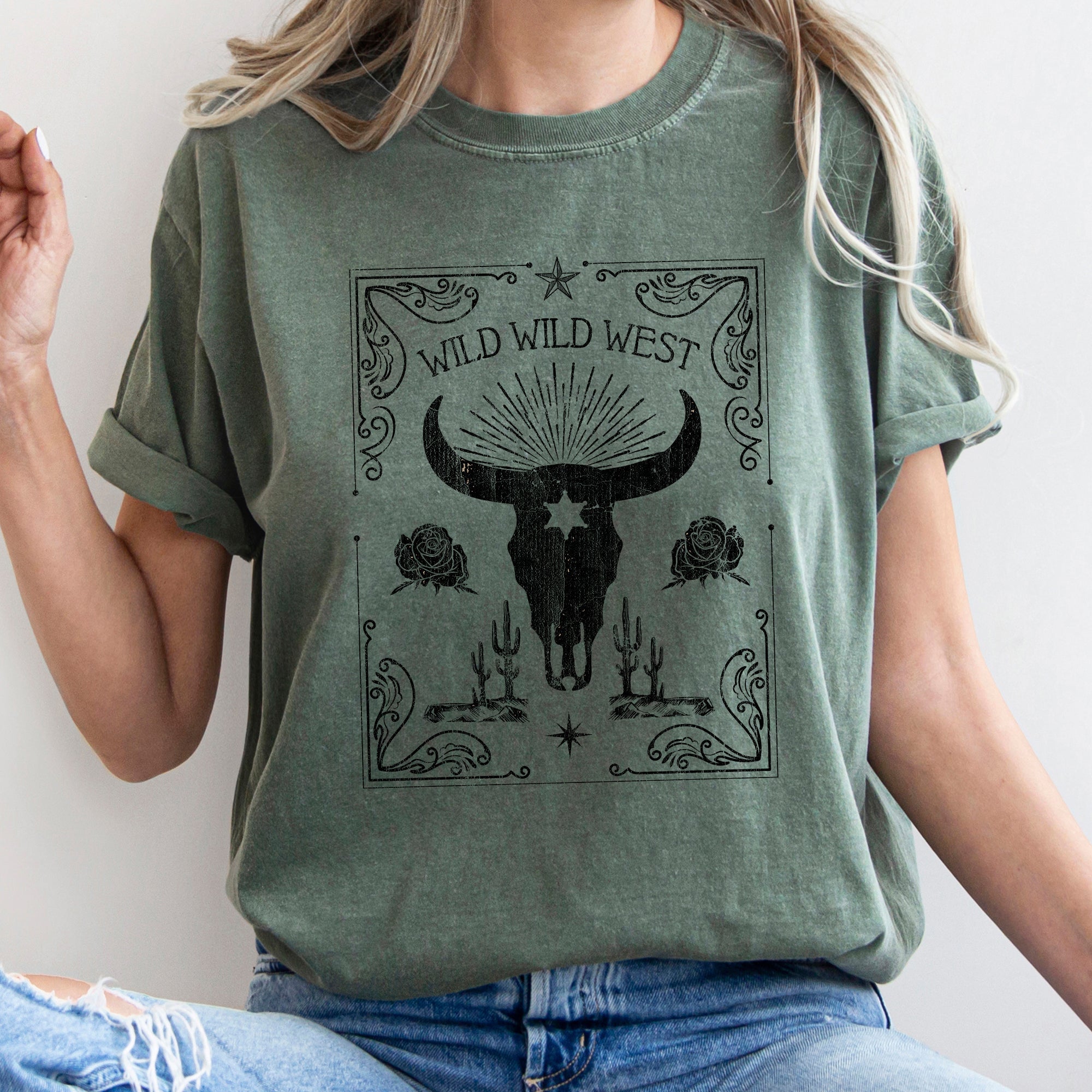 Vintage Wild Wild West Skull Cattle Cowboy Cowgirl Rodeo Americana Comfort Colors Tee