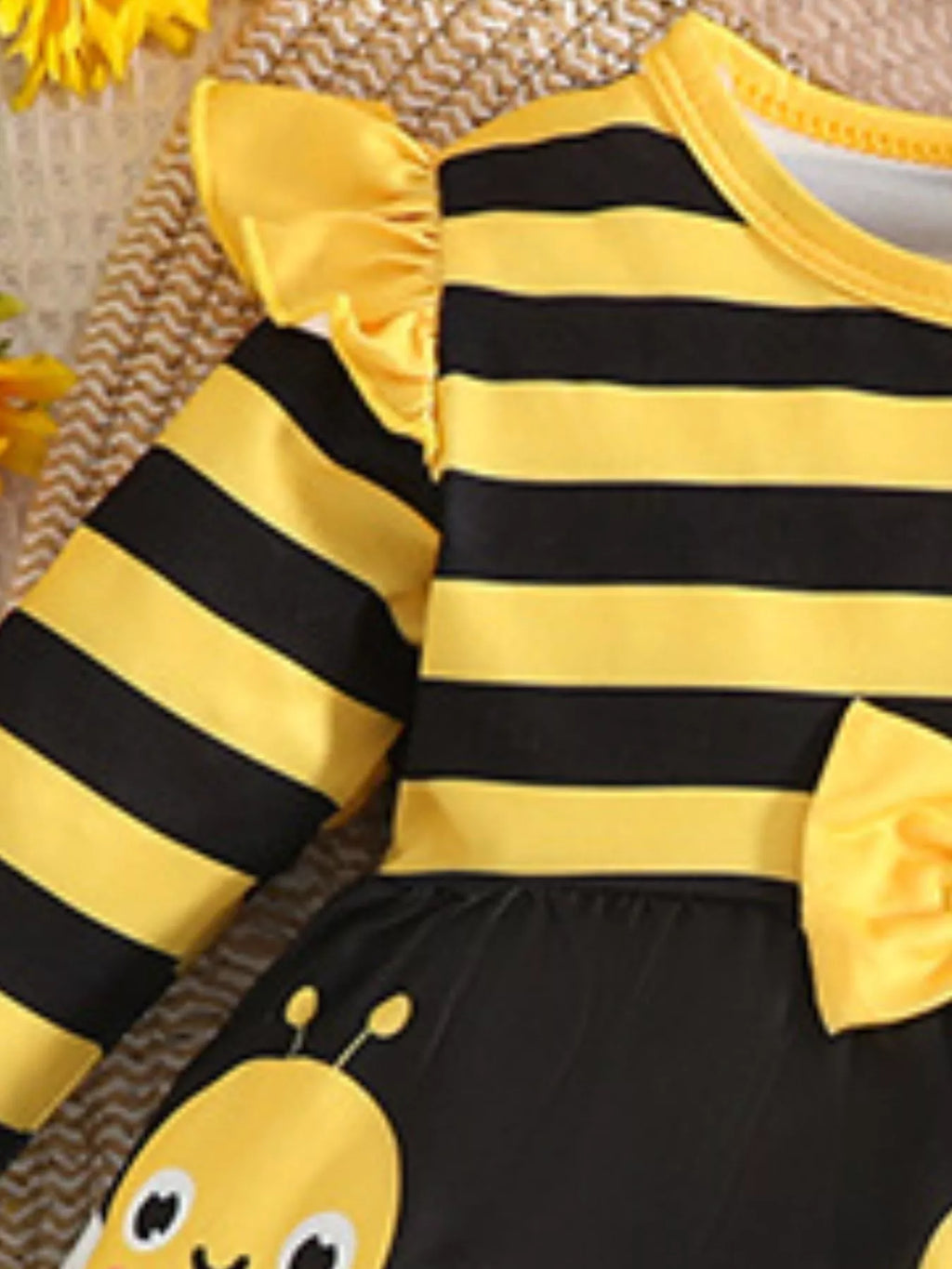 Children's Ladybug Print Ruffle Trim Top and Pants Set