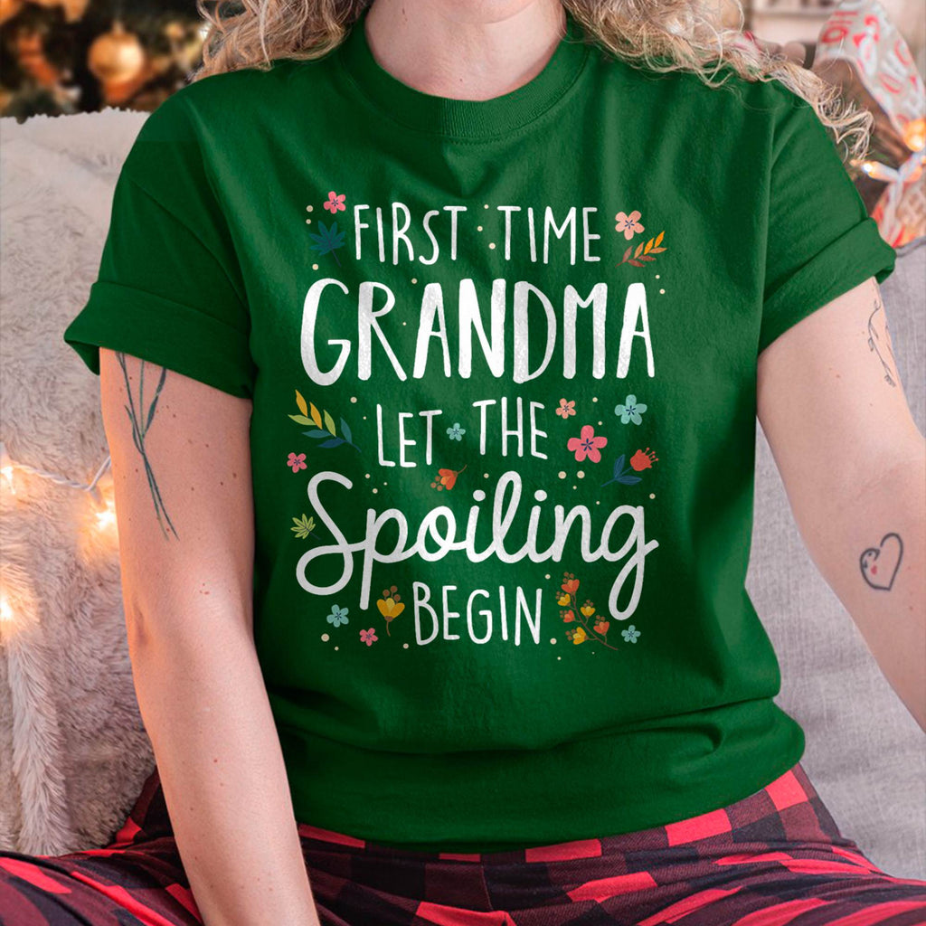 FIRST TIME GRANDMA T-SHIRT – PERFECT GIFT FOR NEW GRANDMAS - NGHL00 (SKU8-GRA00)