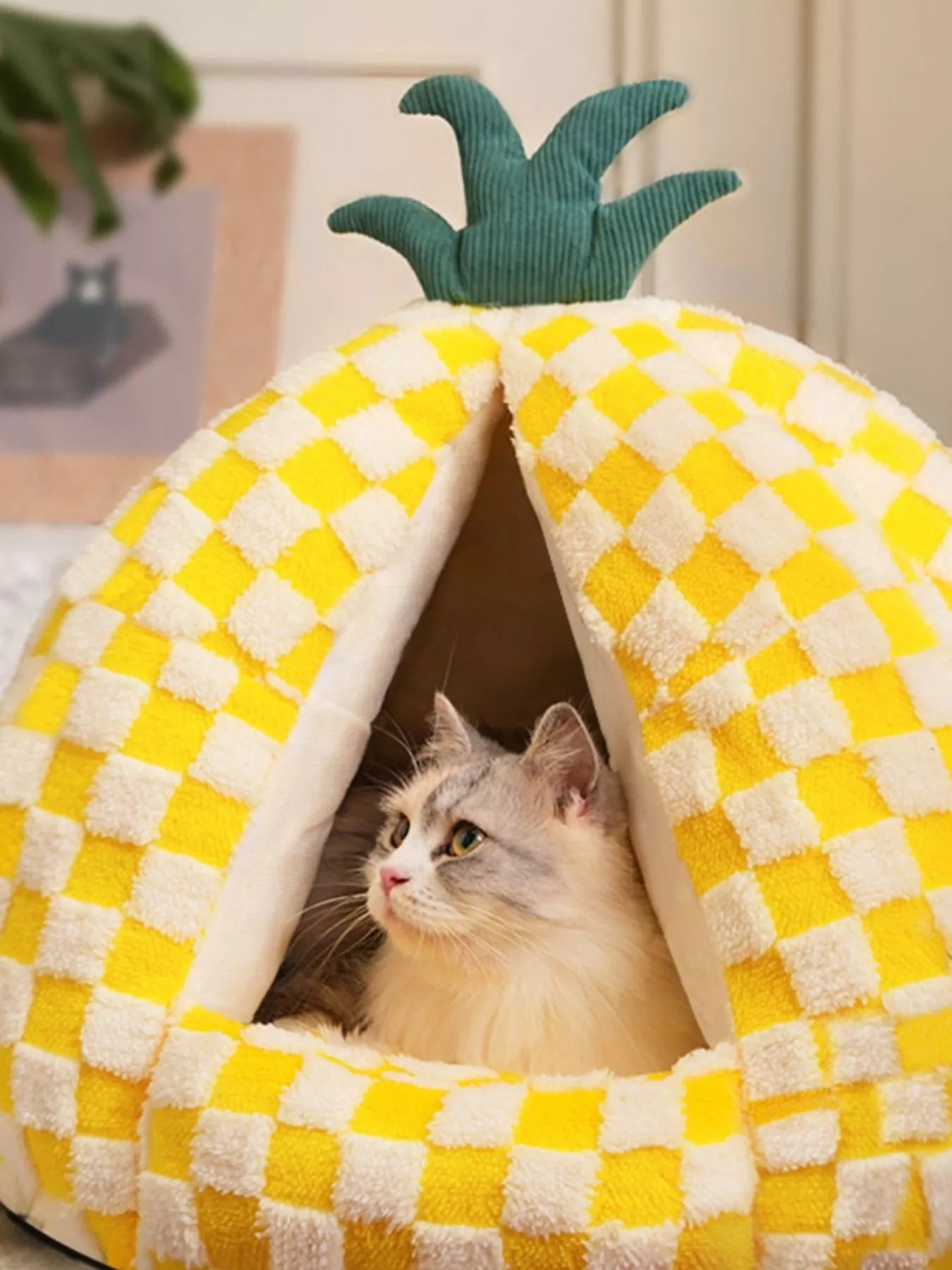 Pineapple Shaped Cozy Pet Nest