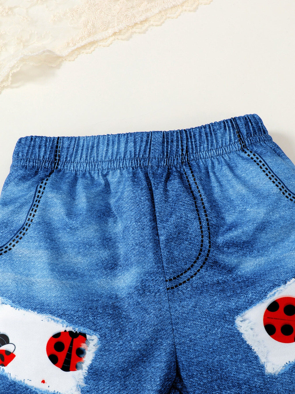 Children's Ladybug Print Ruffle Trim Top & Shorts & Headband Set