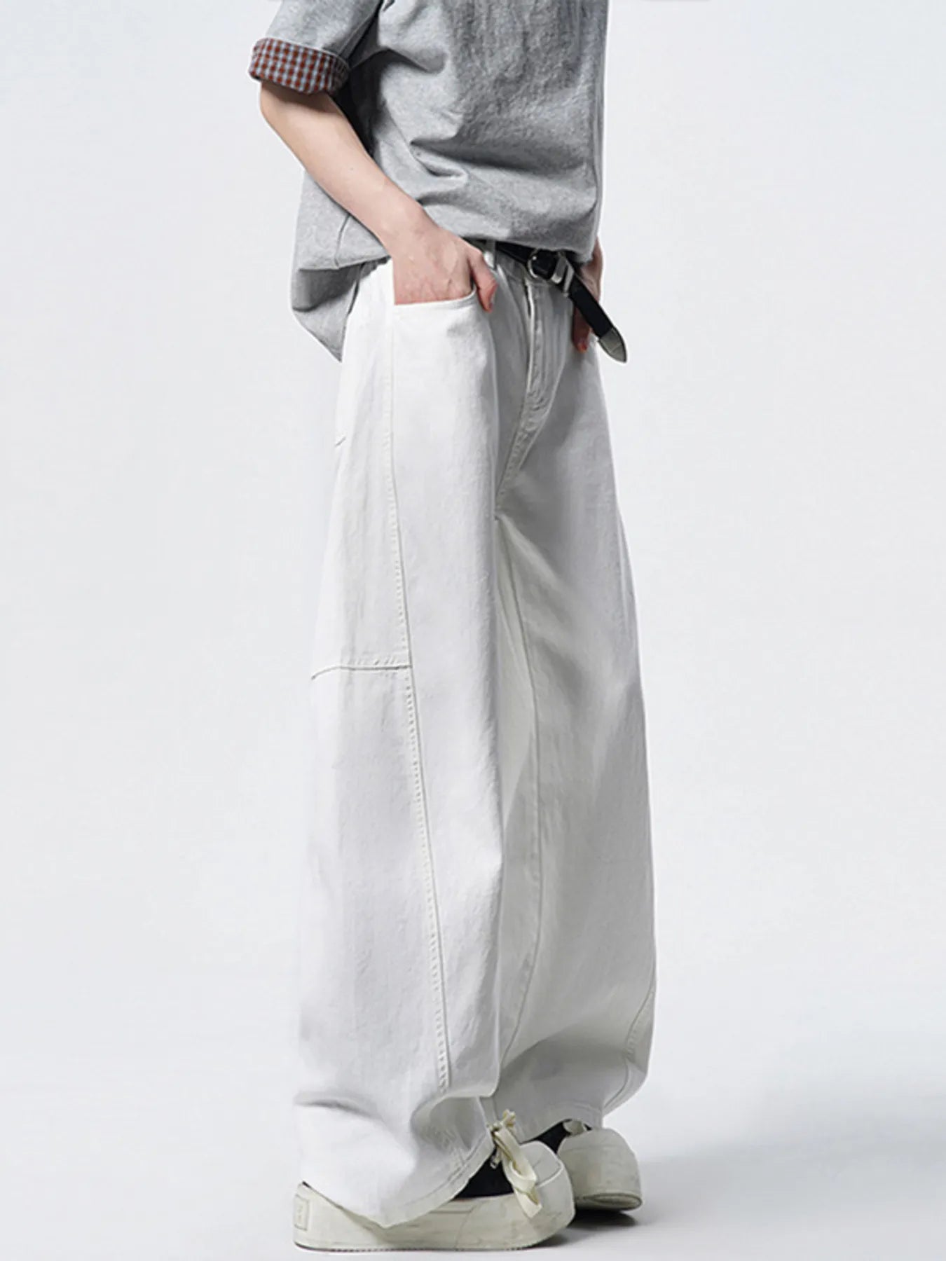 Men's Wide Leg Jeans