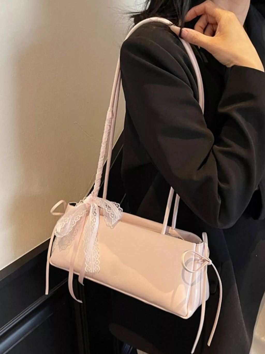 Lace Decor Shoulder Bag
