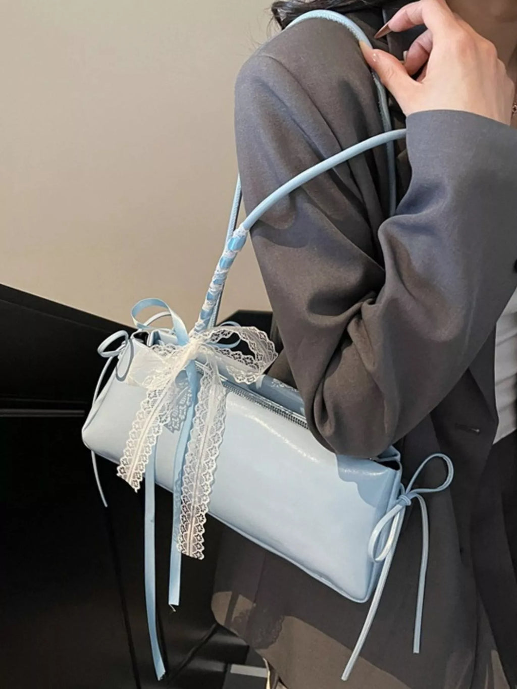 Lace Decor Shoulder Bag
