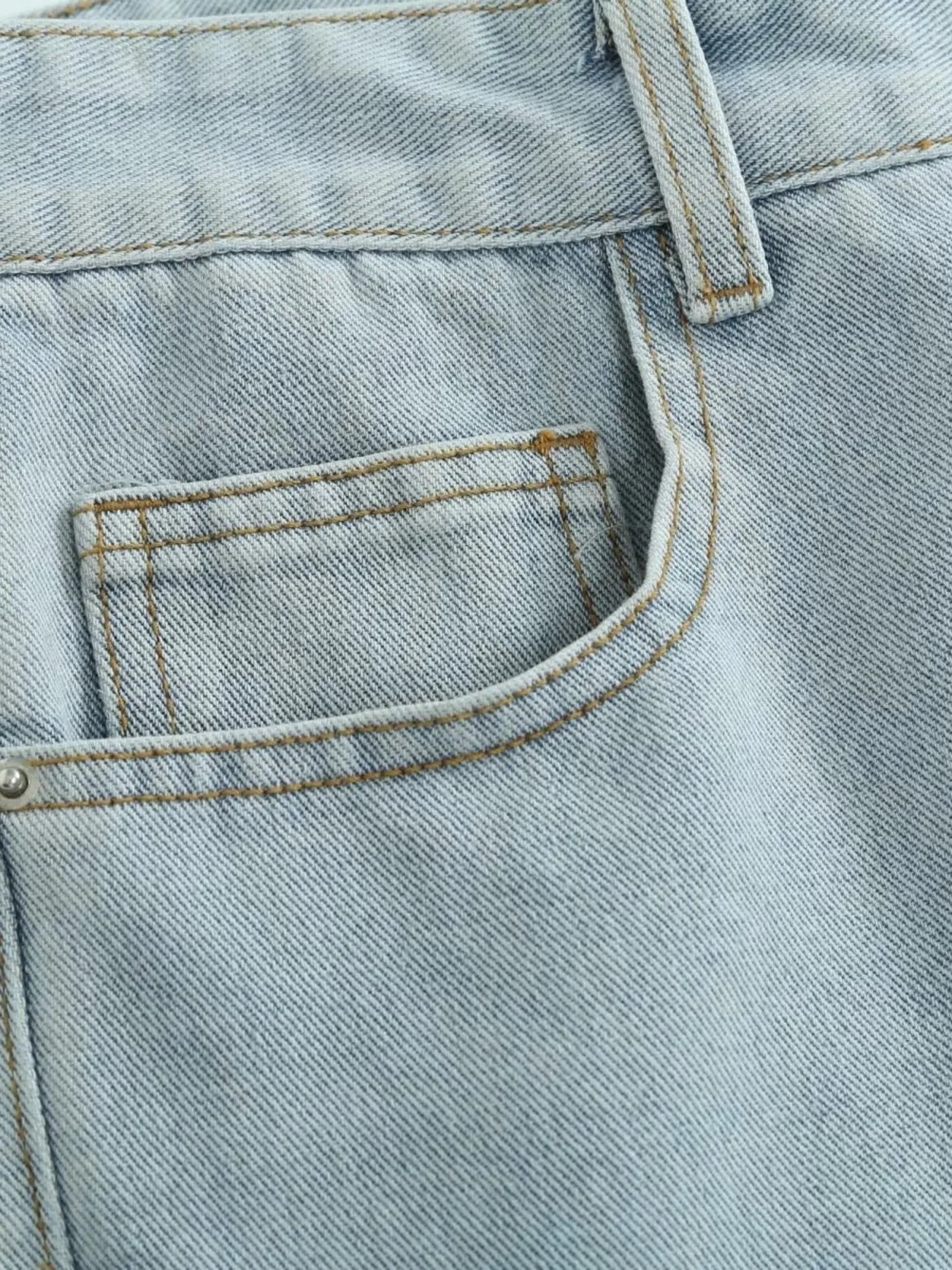 Men's Distressed Wash Jeans