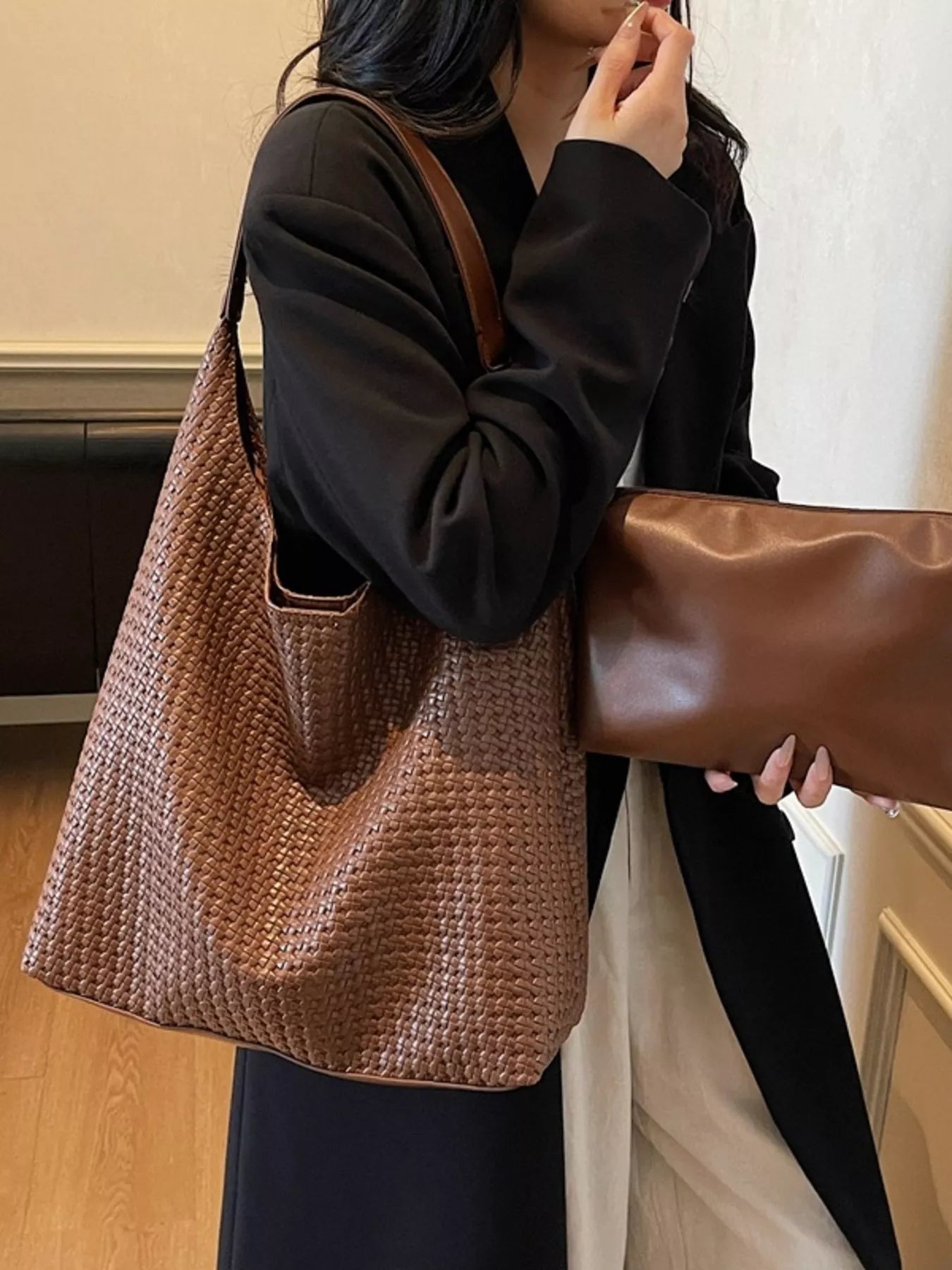 Woven Straw Texture Shoulder Bag