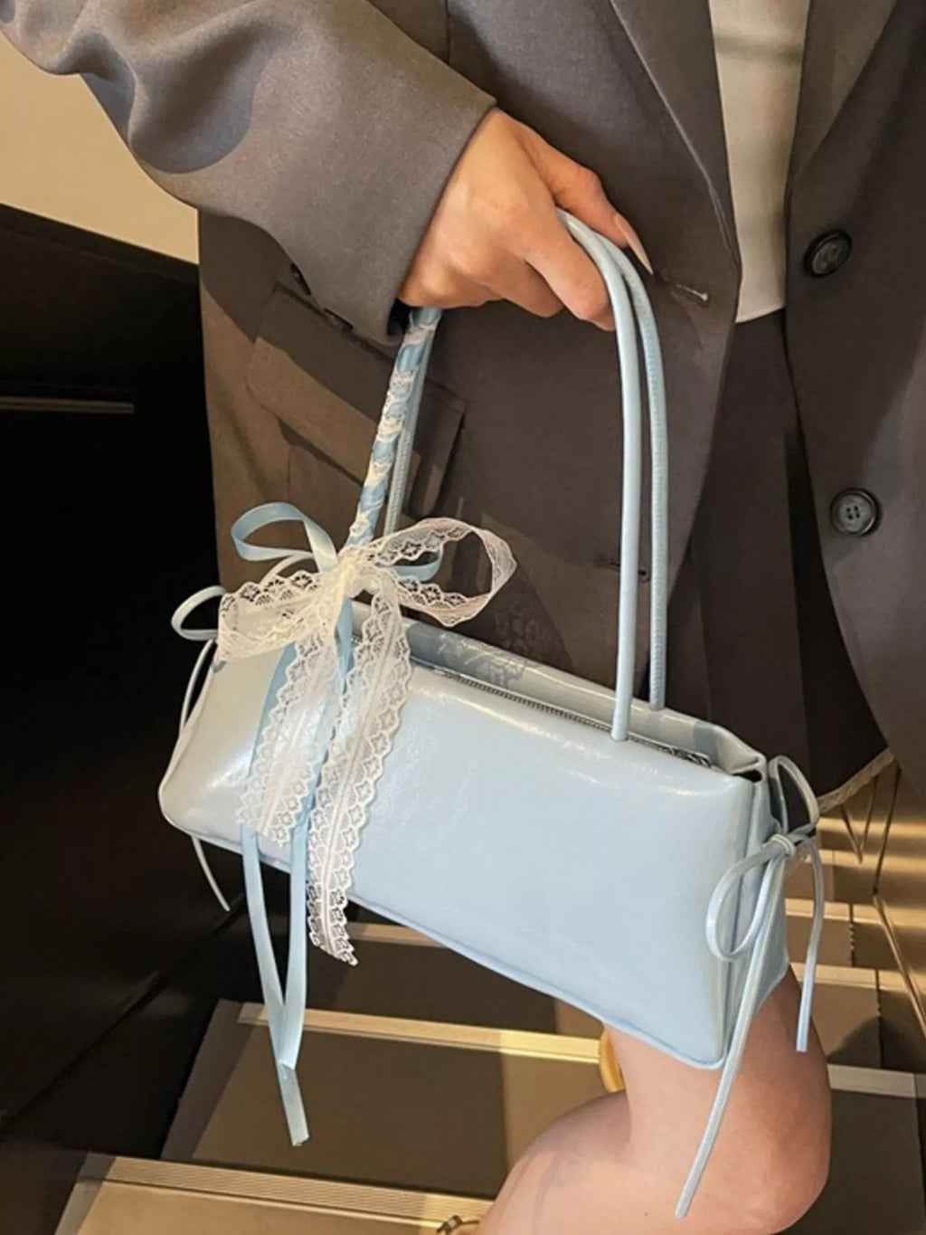 Lace Decor Shoulder Bag