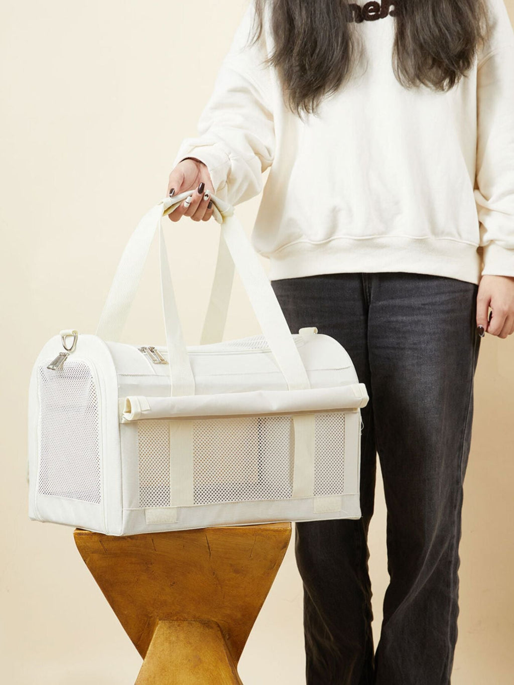 Comfortable & Breathable Pet Carrier Bag