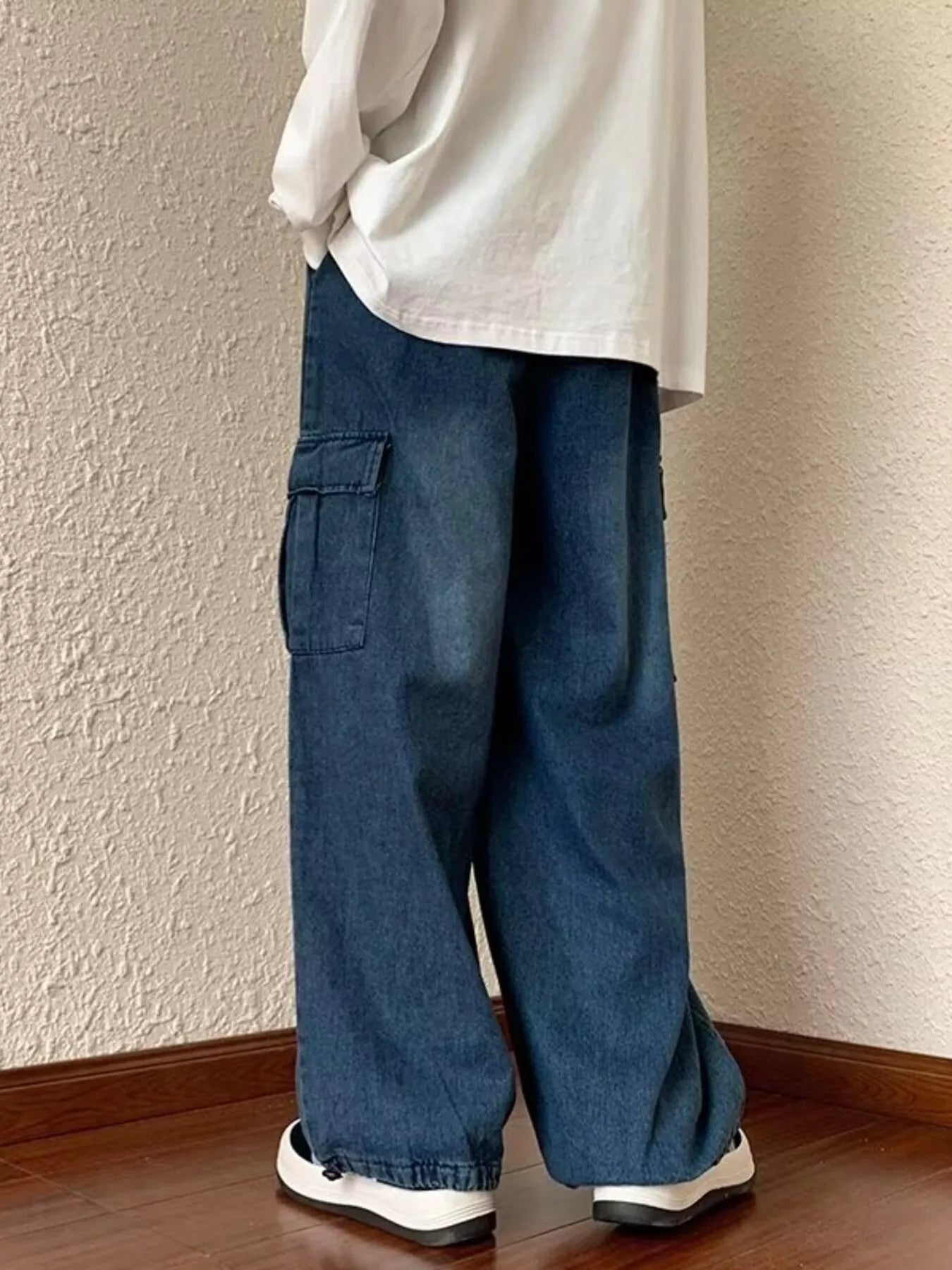 Men's Full Size Loose Fit Cargo Jeans Plus Size