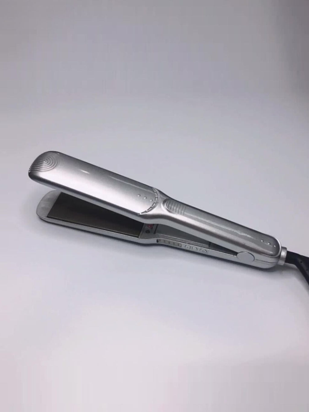 Adjustable Temperature Hair Straightener