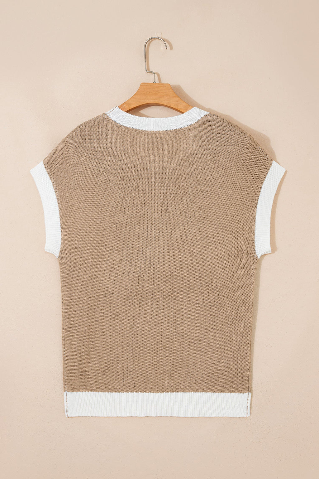 Goat Horse Shoe Pattern Contrast Trim Short Sleeve Sweater