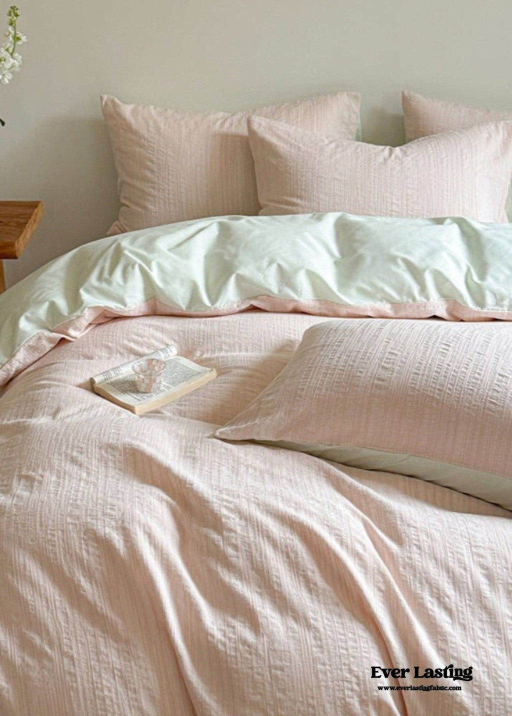 Emma Duo Striped Jacquard Bedding Set / Pink