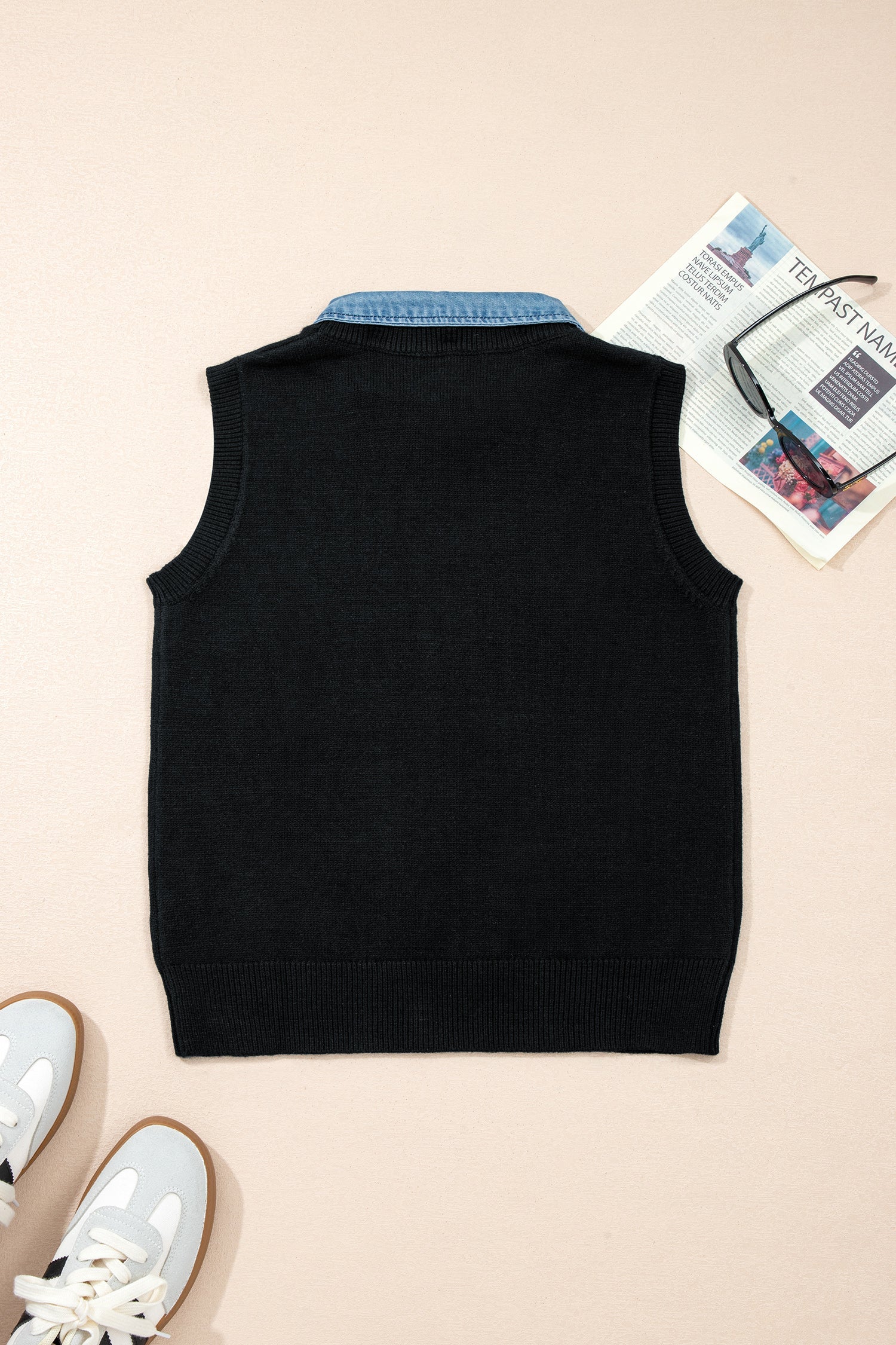 Black Solid Color Knit Contrast Denim Patchwork Collar Sweater Vest