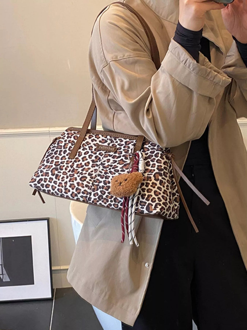 Leopard Adjustable Strap Shoulder Bag