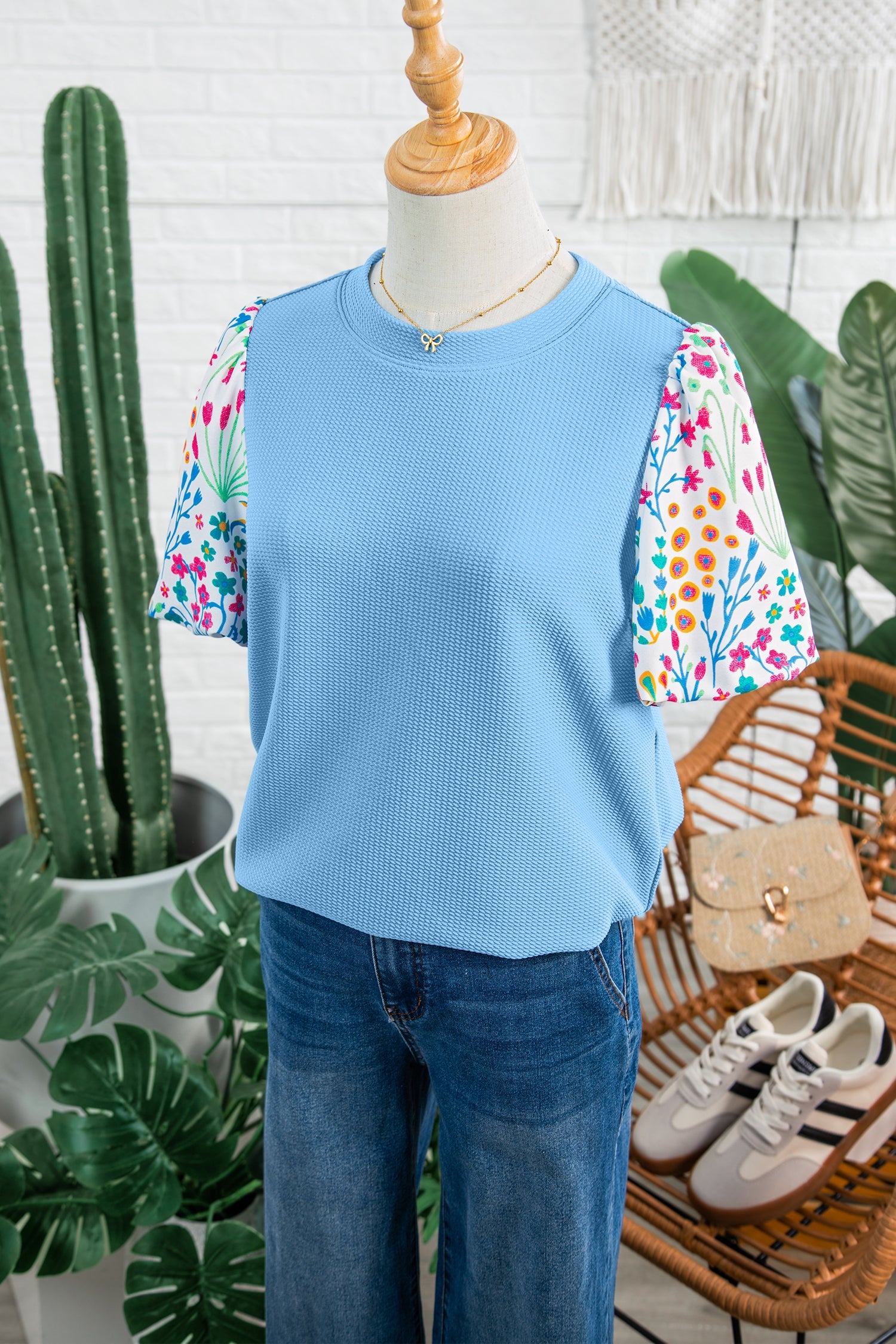 Light Blue Round Neck Textured Contrast Floral Bubble Sleeve Blouse