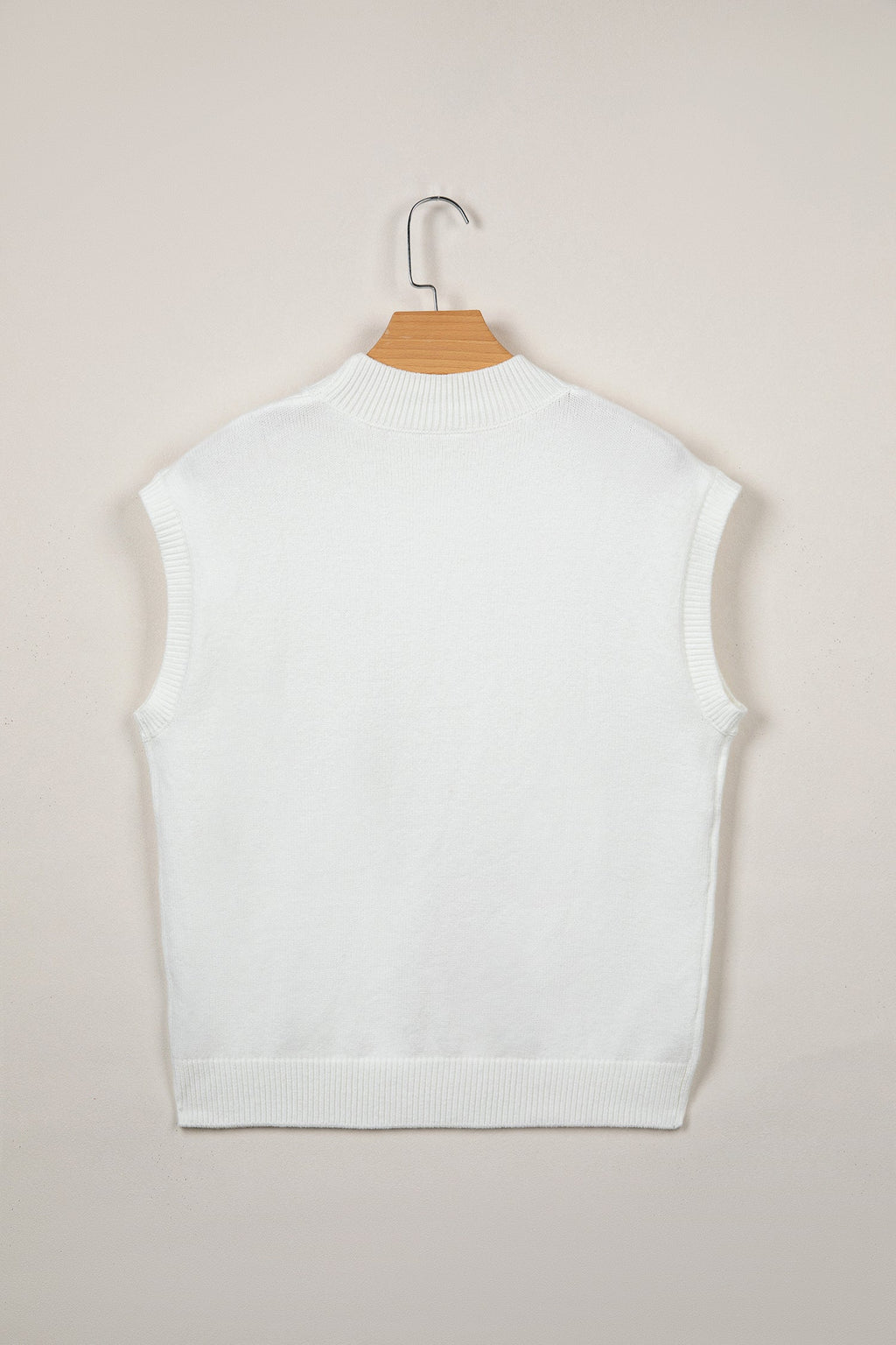 White Corded Horseshoes Ribbed Trim Mock Neck Short Sleeve Sweater