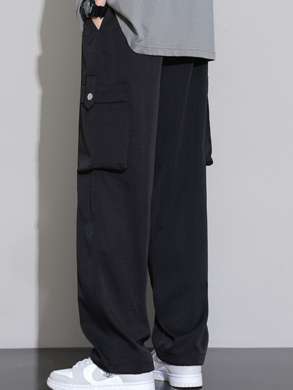 Men's Plus Size Relaxed Fit Cargo Pants with Drawstring