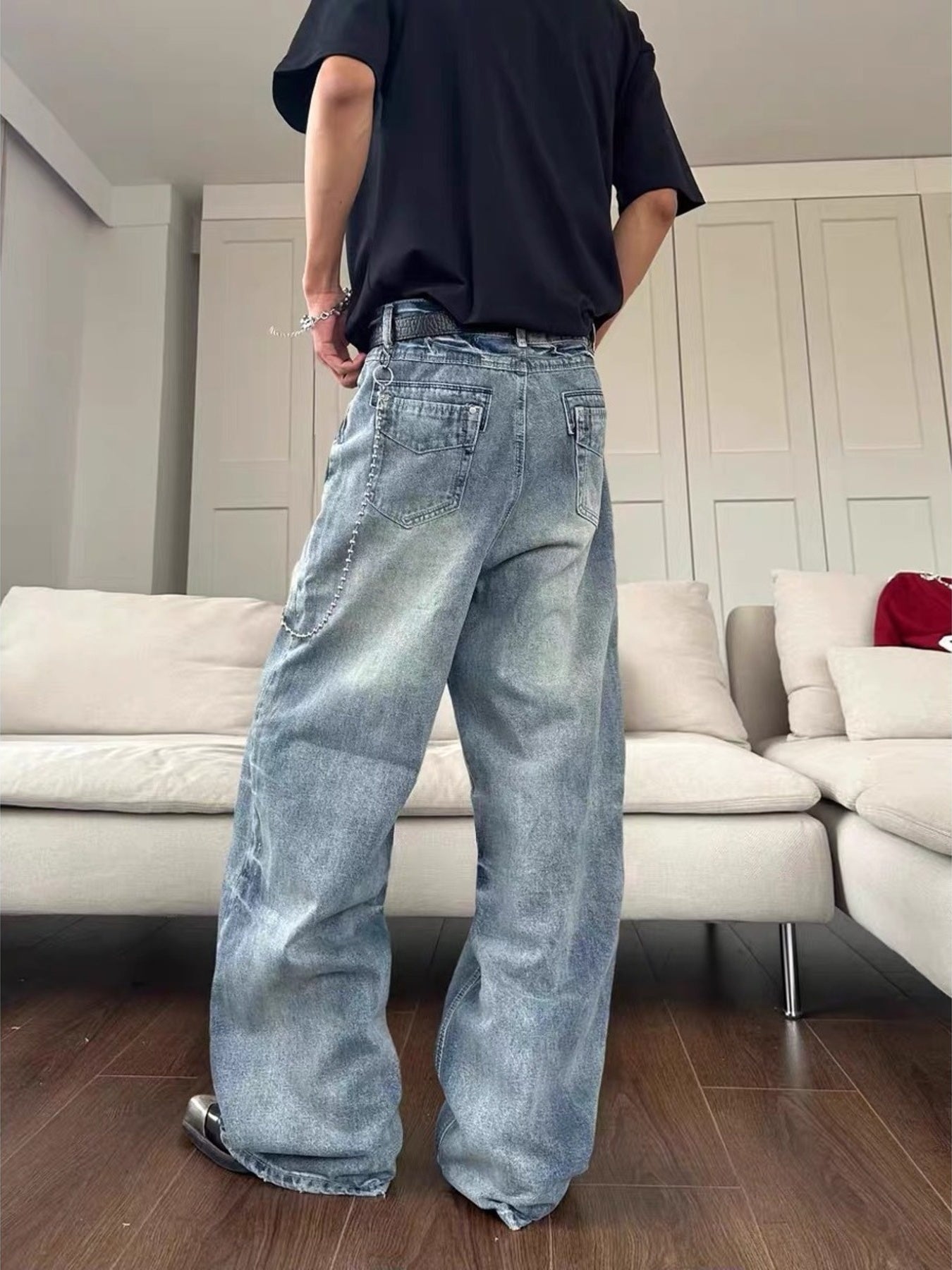 Men's Vintage Wash Wide Leg Jeans