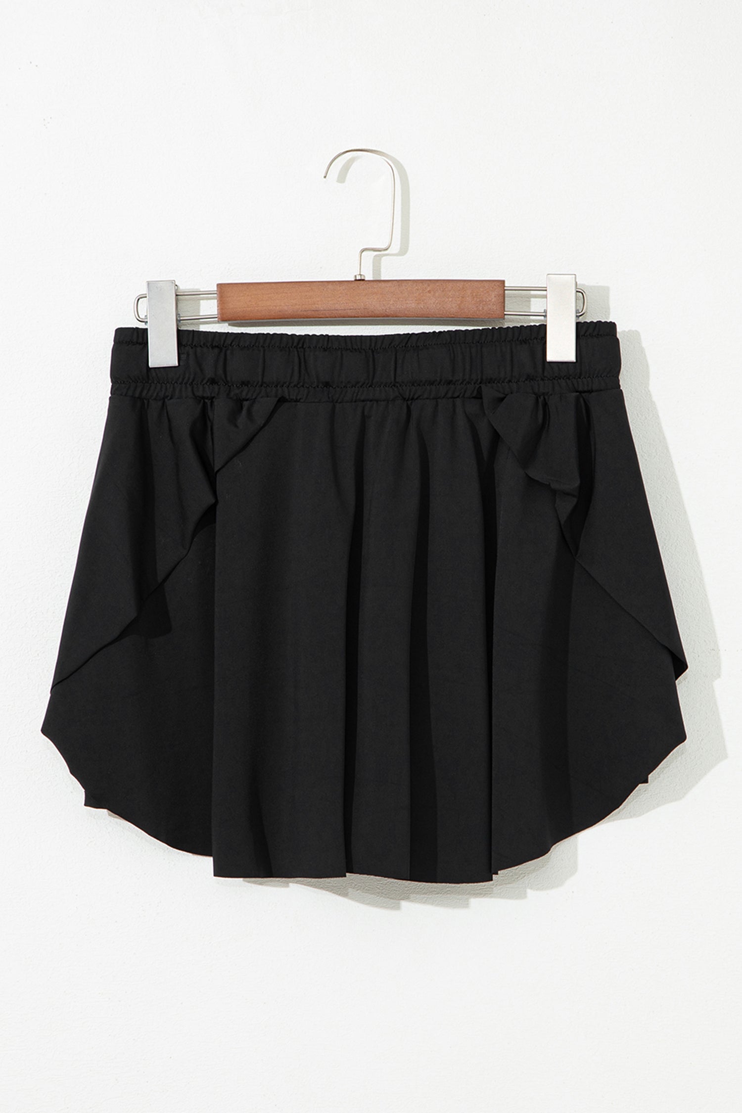 Black Drawstring Waist Above Knee Casual Shorts Wholesale