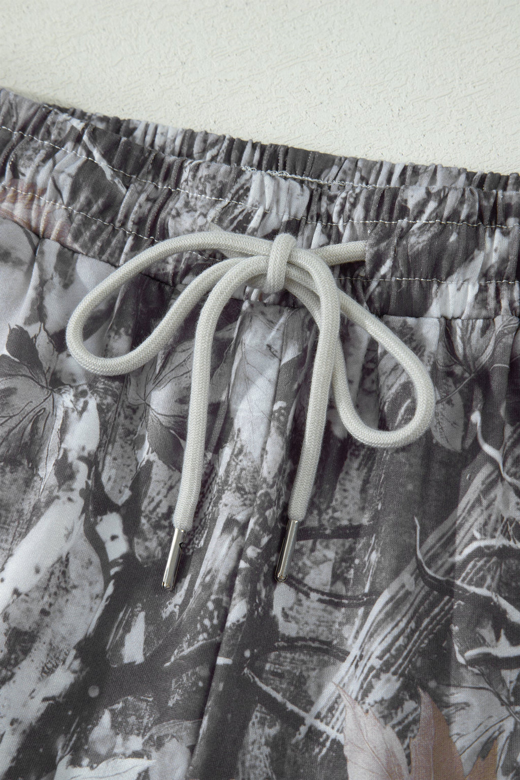 Gray Abstract Maple Leaf Printed Tie Elastic Waist Shorts