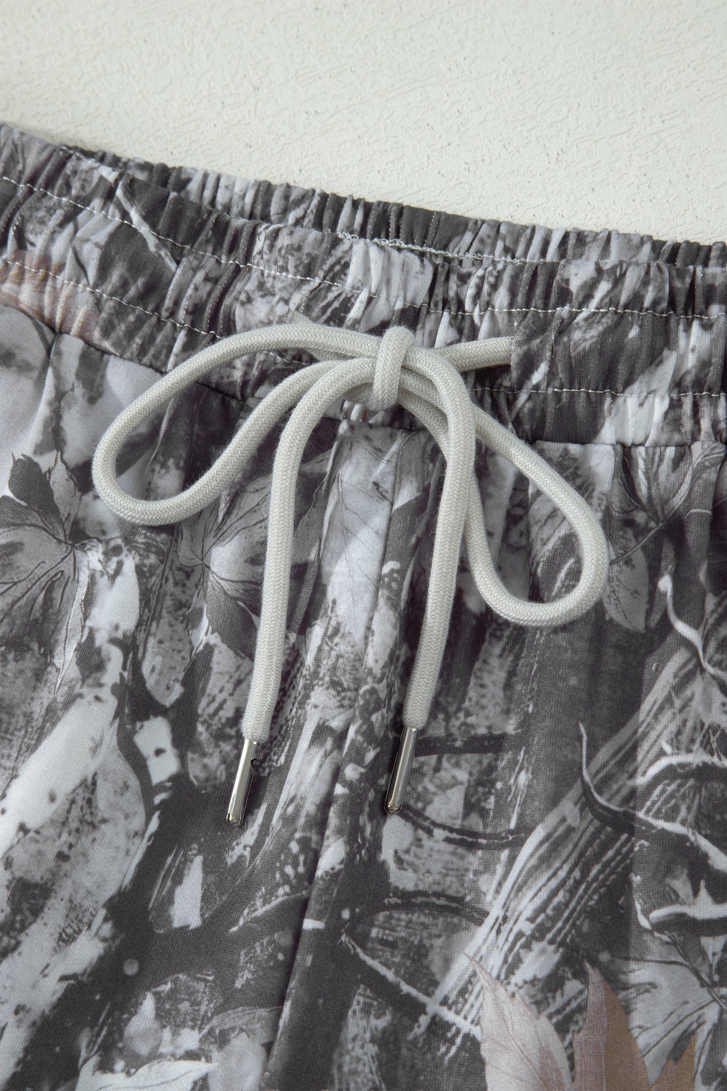 Gray Abstract Maple Leaf Printed Tie Elastic Waist Shorts