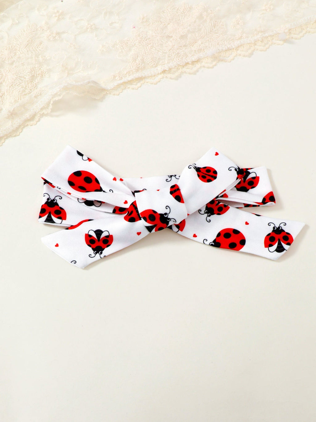 Children's Ladybug Print Ruffle Trim Top & Shorts & Headband Set
